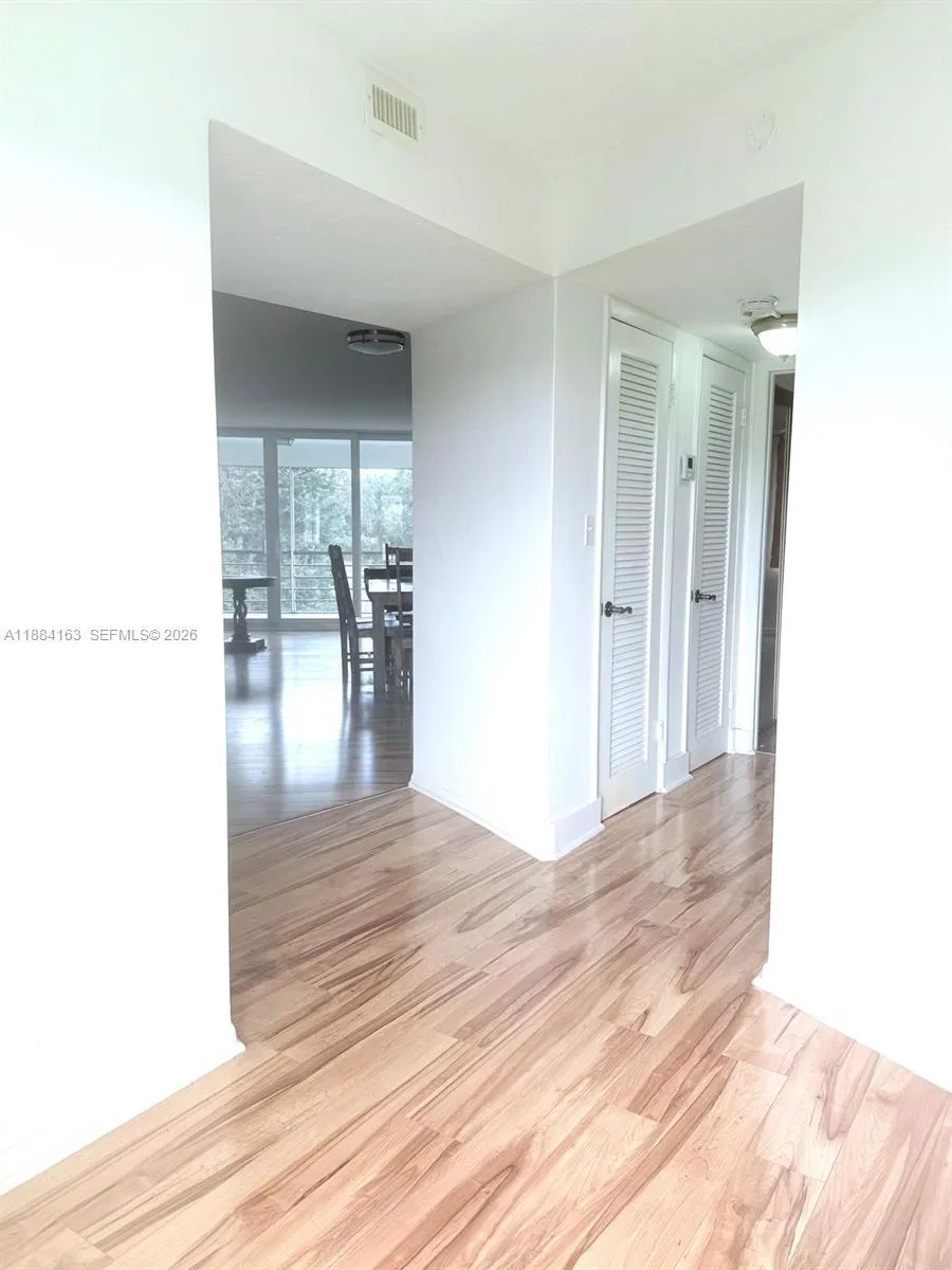1201 Ne 191st St G304, Miami, Florida 33179, Miami, Florida 33179, 2 Bedrooms Bedrooms, ,2 BathroomsBathrooms,Residential,For Sale,1201 Ne 191st St G304, Miami, Florida 33179,A11884163