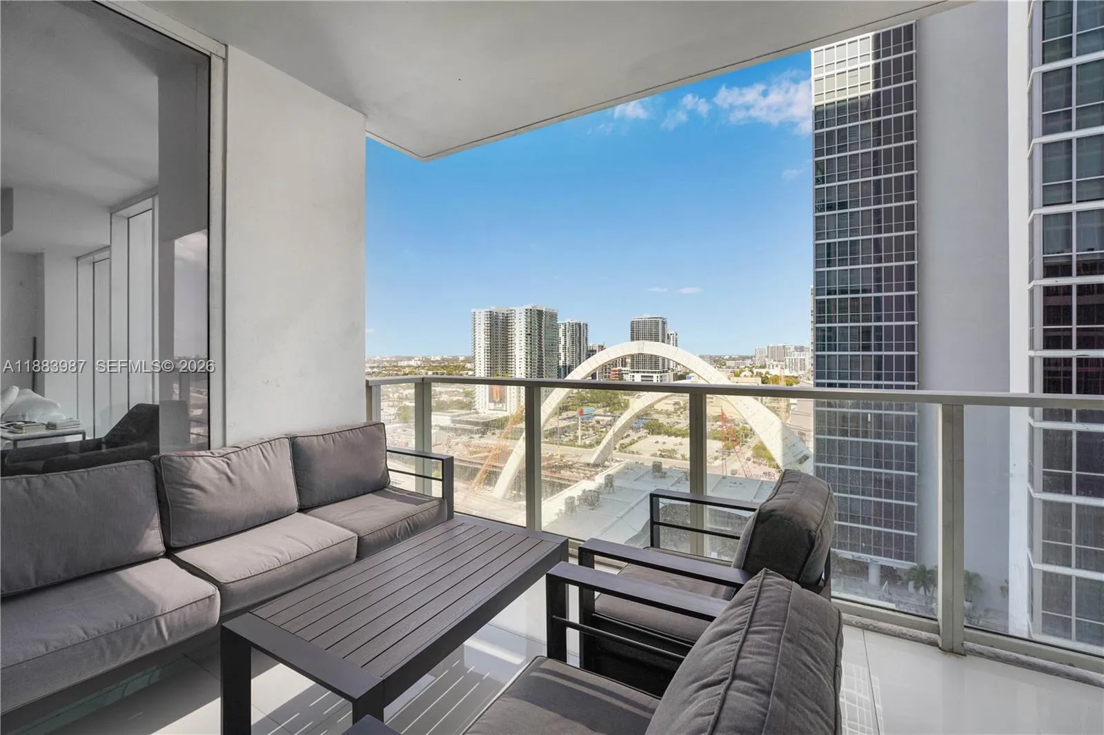 1040 Biscayne Blvd 1905, Miami, Florida 33132, Miami, Florida 33132, 1 Bedroom Bedrooms, ,1 BathroomBathrooms,Residential,For Sale,1040 Biscayne Blvd 1905, Miami, Florida 33132,A11883987