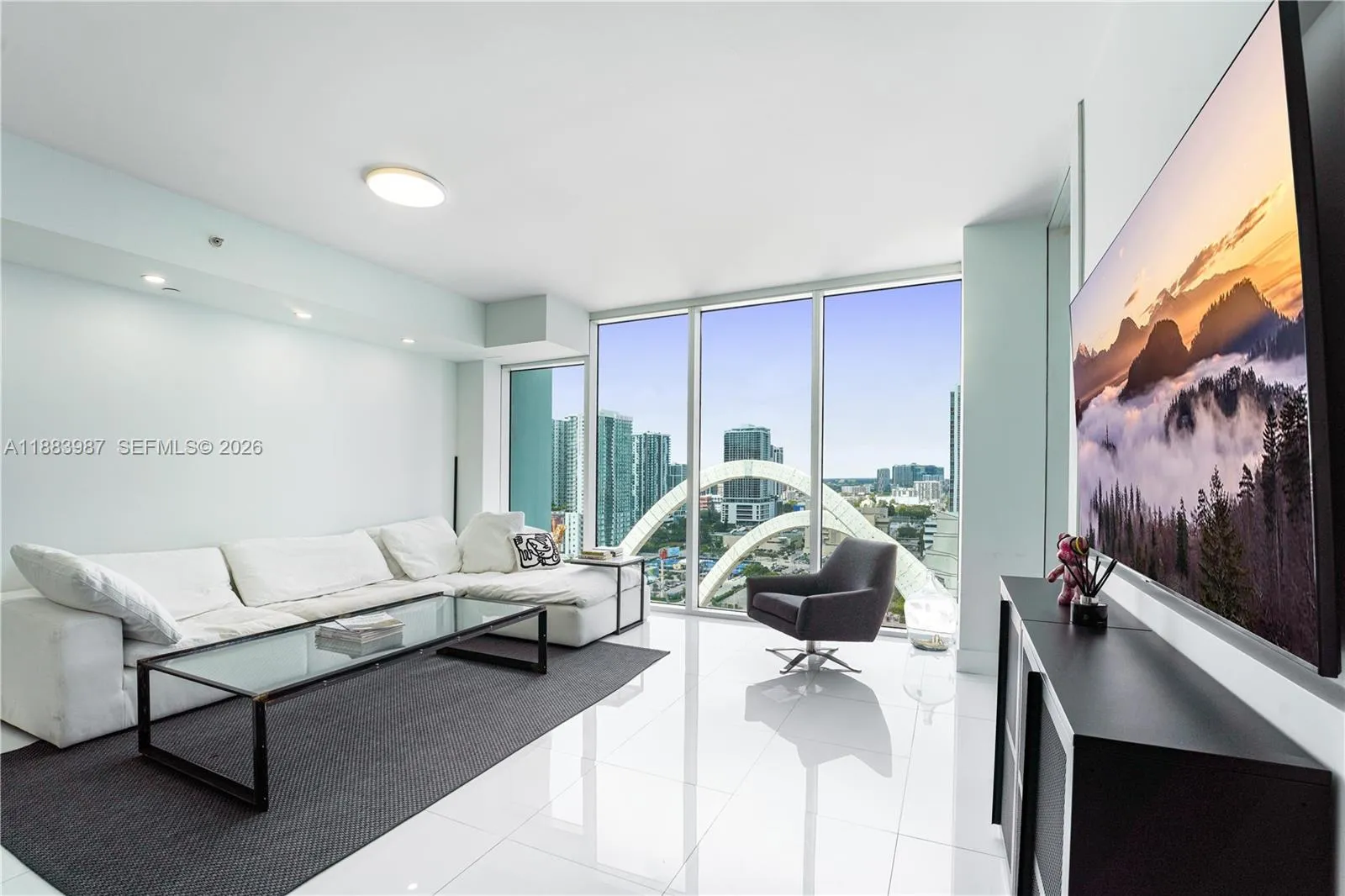 1040 Biscayne Blvd 1905, Miami, Florida 33132, Miami, Florida 33132, 1 Bedroom Bedrooms, ,1 BathroomBathrooms,Residential,For Sale,1040 Biscayne Blvd 1905, Miami, Florida 33132,A11883987