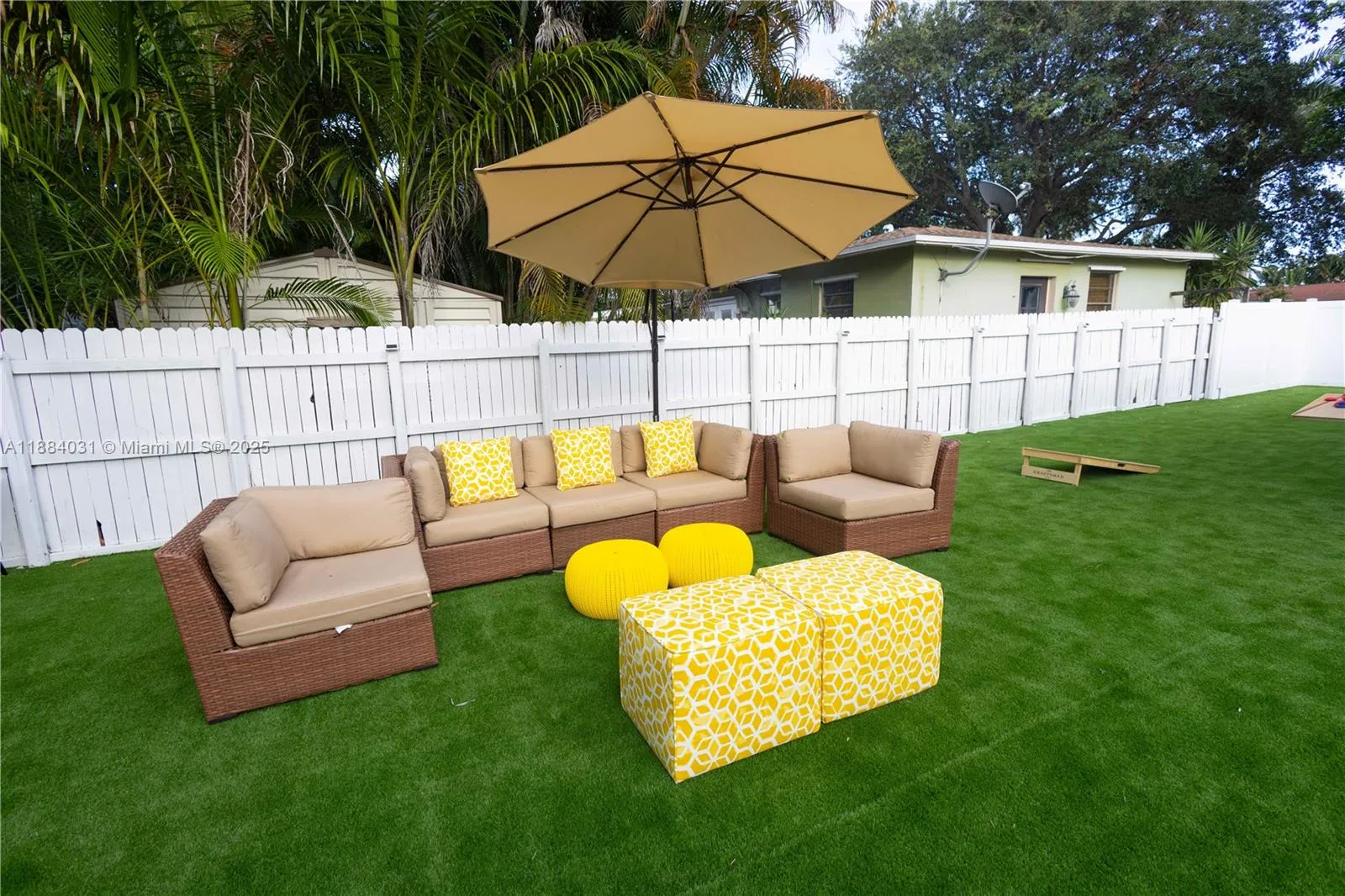 1435 Grant St Na, Hollywood, Florida 33020, Hollywood, Florida 33020, 4 Bedrooms Bedrooms, ,2 BathroomsBathrooms,Residential Lease,For Rent,1435 Grant St Na, Hollywood, Florida 33020,A11884031