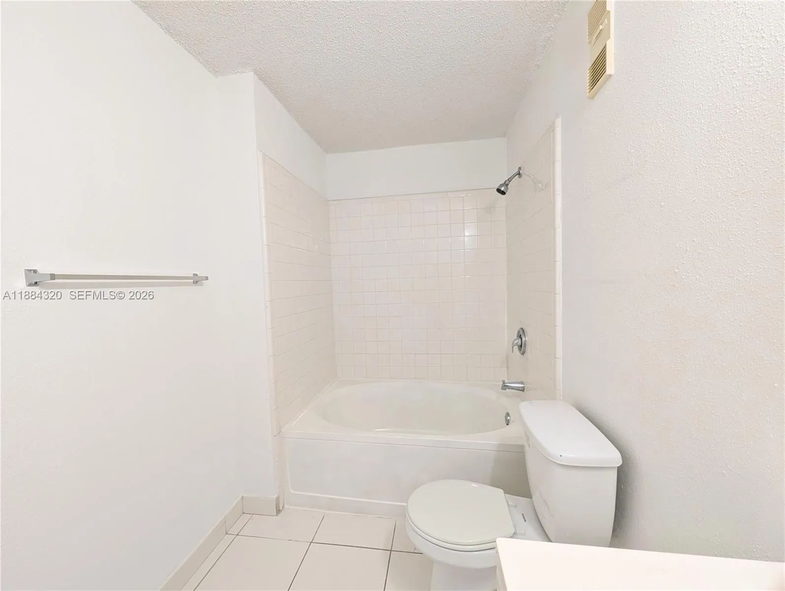 15040 Sw 103rd Ln 3202, Miami, Florida 33196, Miami, Florida 33196, 1 Bedroom Bedrooms, ,1 BathroomBathrooms,Residential Lease,For Rent,15040 Sw 103rd Ln 3202, Miami, Florida 33196,A11884320