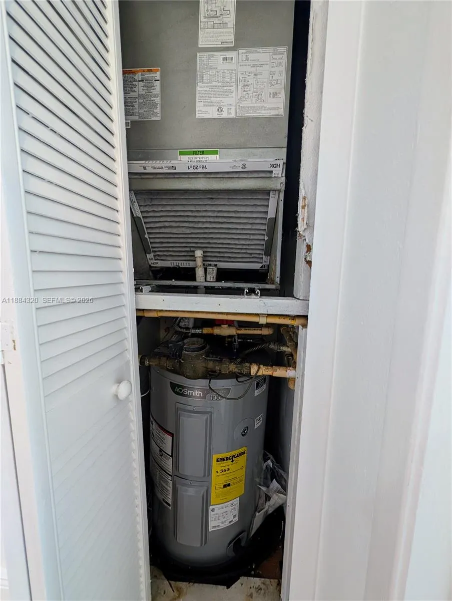 15040 Sw 103rd Ln 3202, Miami, Florida 33196, Miami, Florida 33196, 1 Bedroom Bedrooms, ,1 BathroomBathrooms,Residential Lease,For Rent,15040 Sw 103rd Ln 3202, Miami, Florida 33196,A11884320