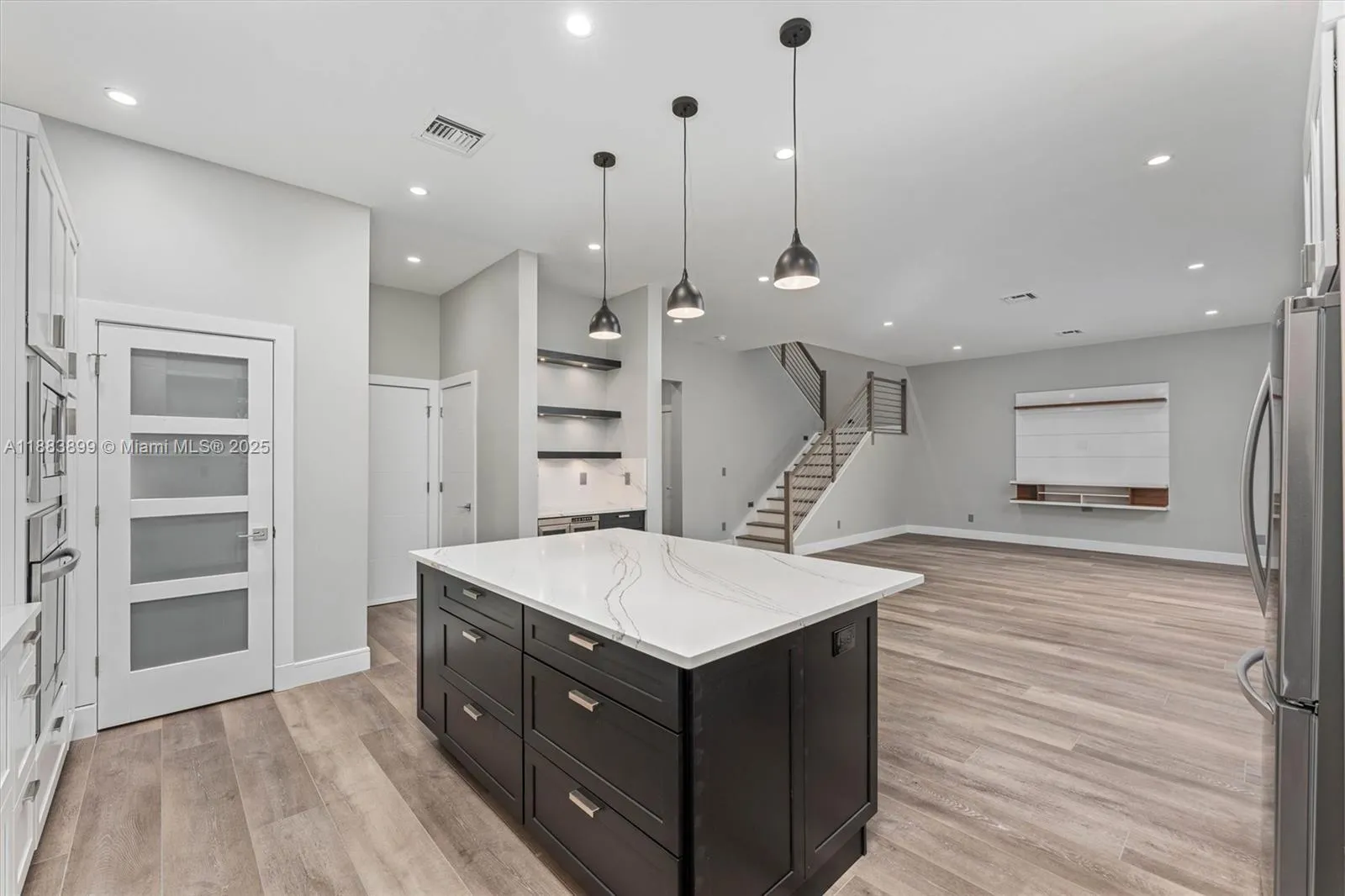 2431 Ne 20th Ave, Lighthouse Point, Florida 33064, Lighthouse Point, Florida 33064, 6 Bedrooms Bedrooms, ,6 BathroomsBathrooms,Residential,For Sale,2431 Ne 20th Ave, Lighthouse Point, Florida 33064,A11883899