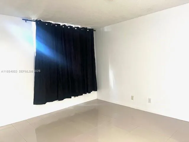 9450 Live Oak Pl 108, Davie, Florida 33324, Davie, Florida 33324, 3 Bedrooms Bedrooms, ,2 BathroomsBathrooms,Residential Lease,For Rent,9450 Live Oak Pl 108, Davie, Florida 33324,A11884503