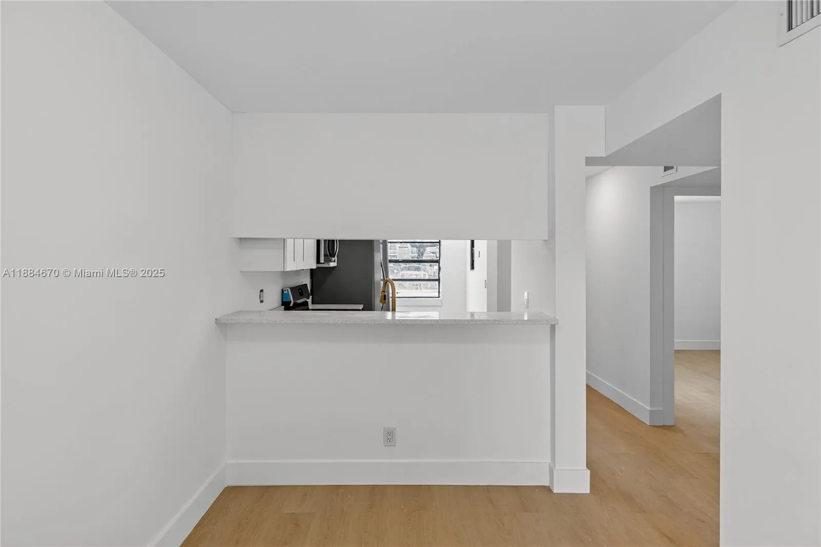 4198 Lakeside Dr 4198, Tamarac, Florida 33319, Tamarac, Florida 33319, 2 Bedrooms Bedrooms, ,1 BathroomBathrooms,Residential,For Sale,4198 Lakeside Dr 4198, Tamarac, Florida 33319,A11884670