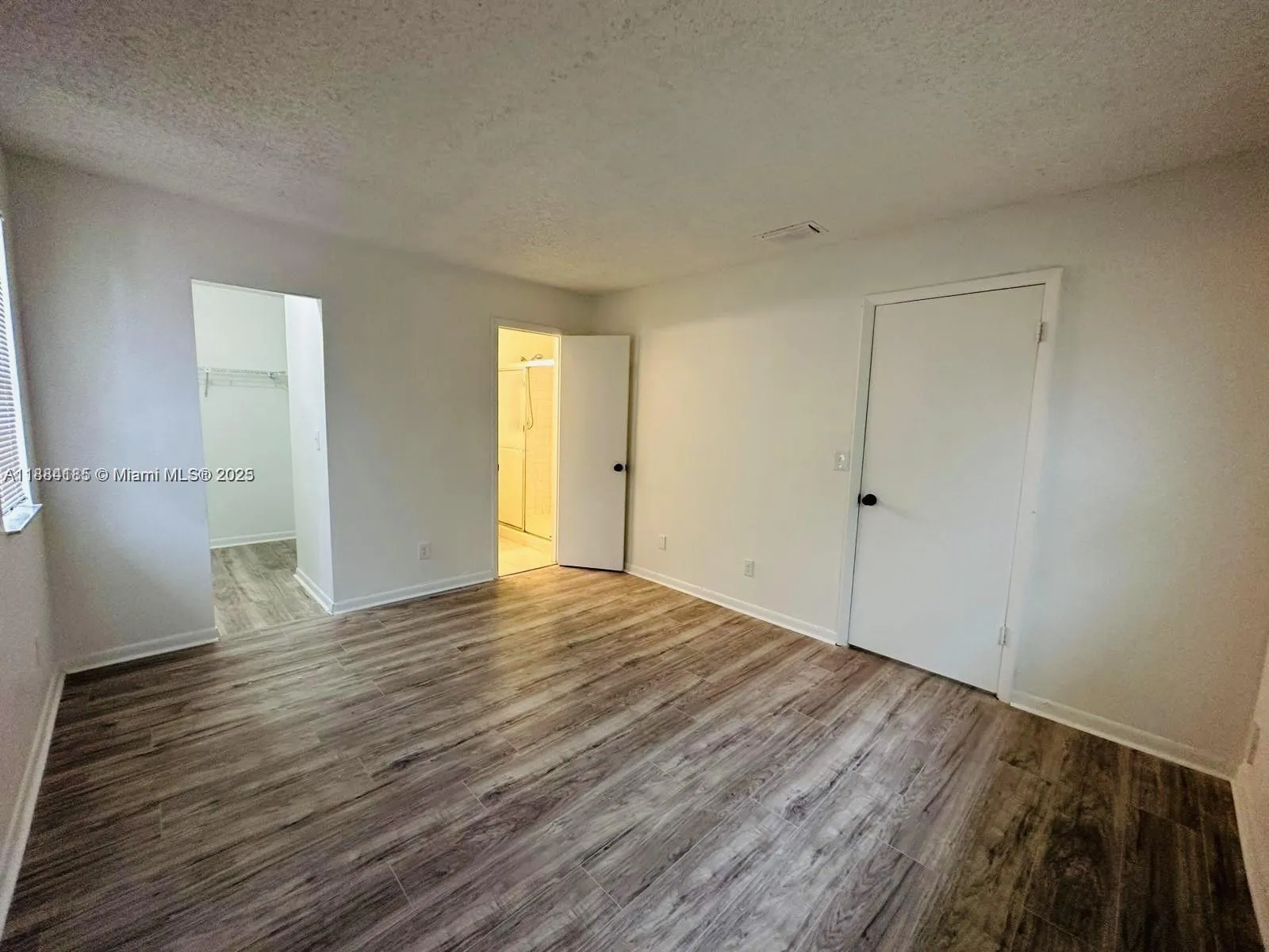 10453 Nw 11th St 206, Pembroke Pines, Florida 3302, Pembroke Pines, Florida 33026, 2 Bedrooms Bedrooms, ,2 BathroomsBathrooms,Residential Lease,For Rent,10453 Nw 11th St 206, Pembroke Pines, Florida 3302,A11884185