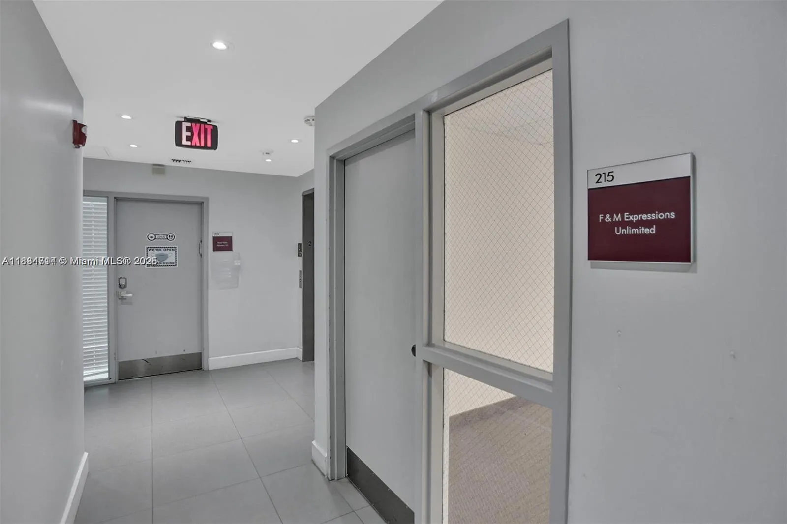 2870 Stirling Rd, Hollywood, Florida 33020, Hollywood, Florida 33020, ,Commercial Sale,For Sale,2870 Stirling Rd, Hollywood, Florida 33020,A11884714