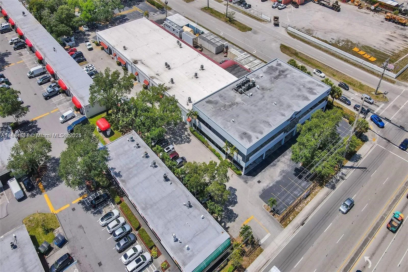 2870 Stirling Rd, Hollywood, Florida 33020, Hollywood, Florida 33020, ,Commercial Sale,For Sale,2870 Stirling Rd, Hollywood, Florida 33020,A11884714