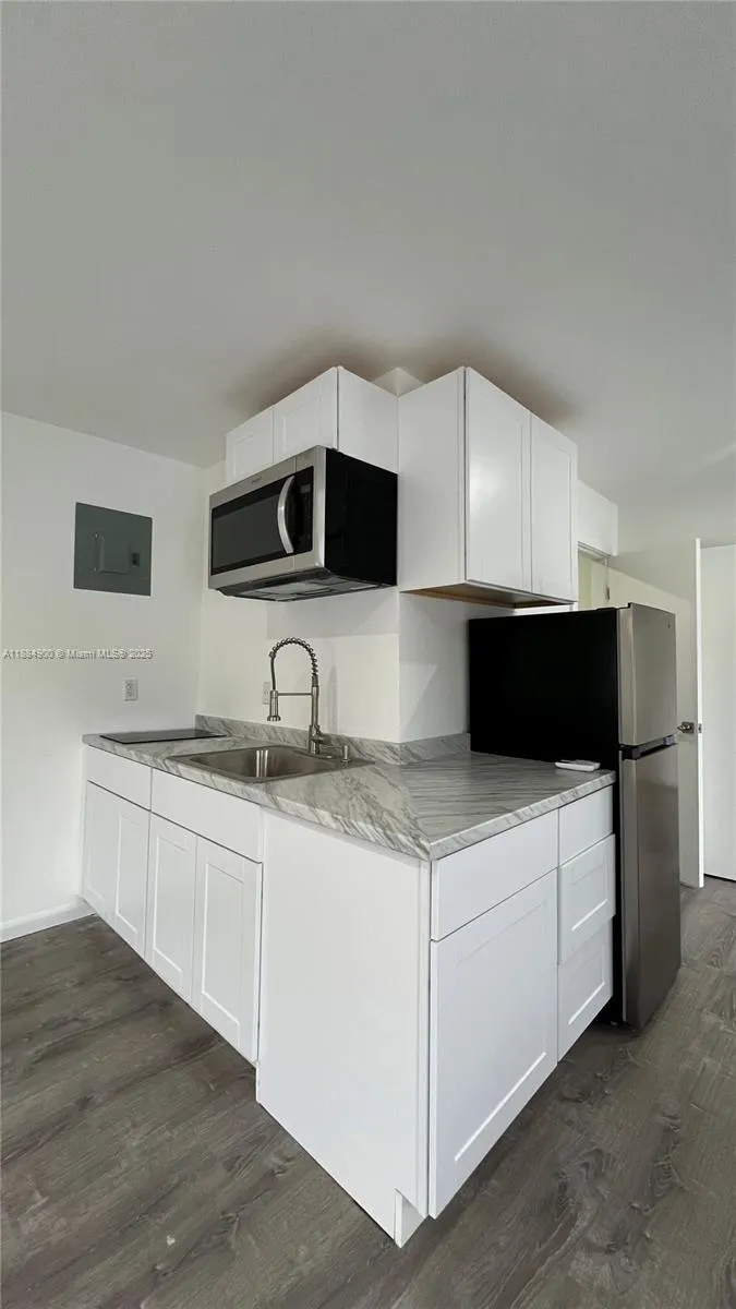 4139 Nw 23rd Ave, Miami, Florida 33142, Miami, Florida 33142, ,Residential Income,For Sale,4139 Nw 23rd Ave, Miami, Florida 33142,A11884900