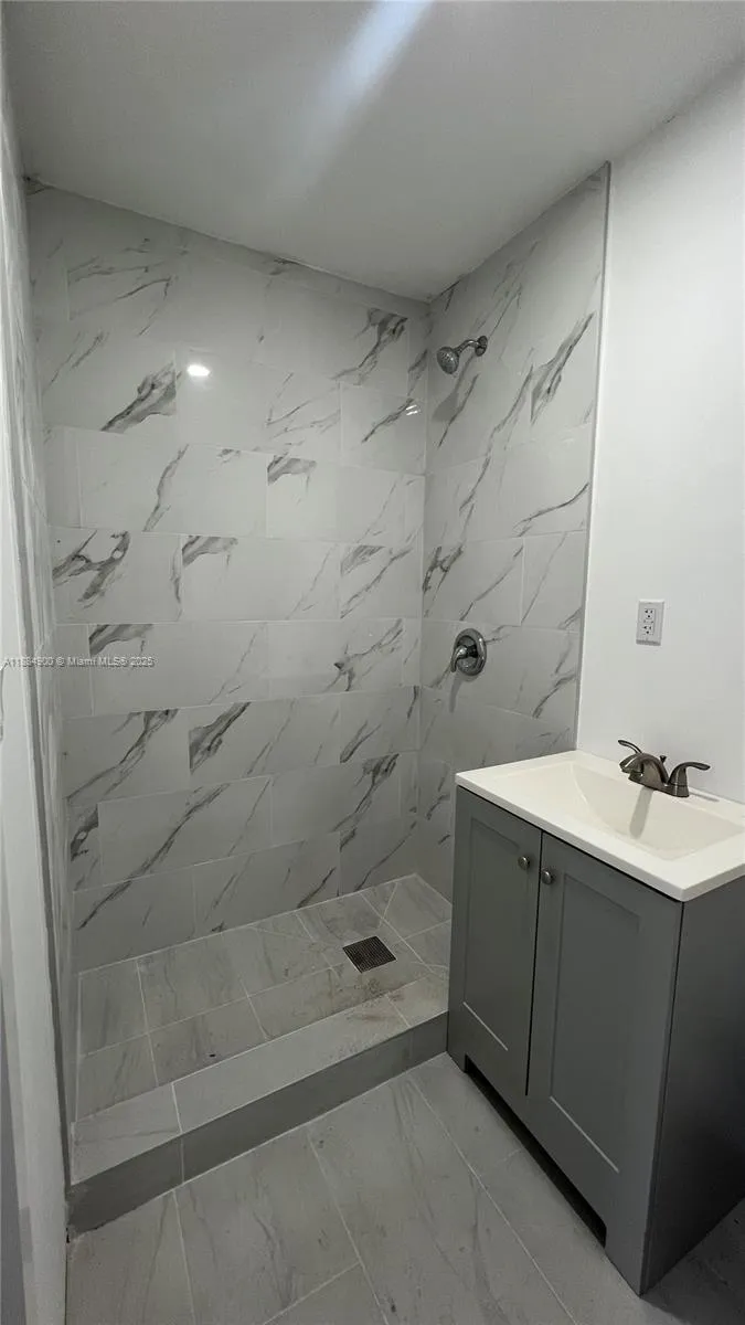 4139 Nw 23rd Ave, Miami, Florida 33142, Miami, Florida 33142, ,Residential Income,For Sale,4139 Nw 23rd Ave, Miami, Florida 33142,A11884900