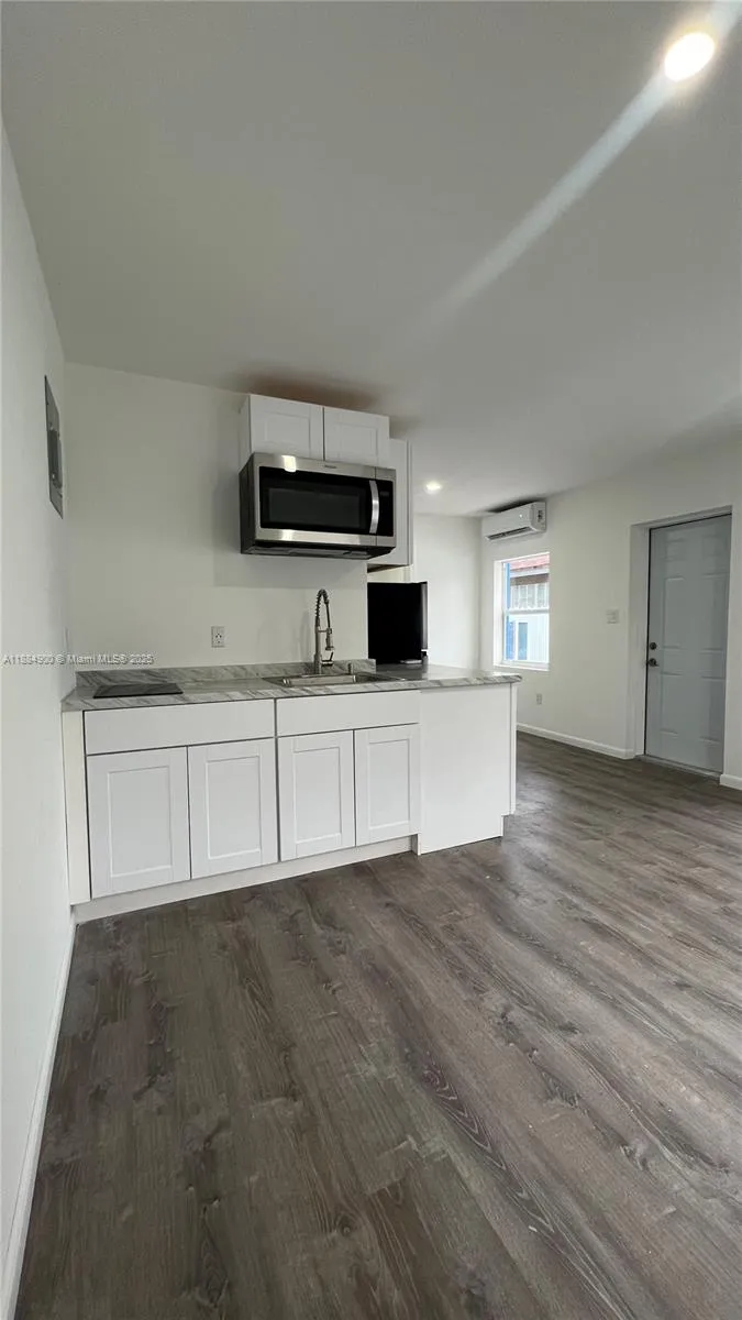 4139 Nw 23rd Ave, Miami, Florida 33142, Miami, Florida 33142, ,Residential Income,For Sale,4139 Nw 23rd Ave, Miami, Florida 33142,A11884900