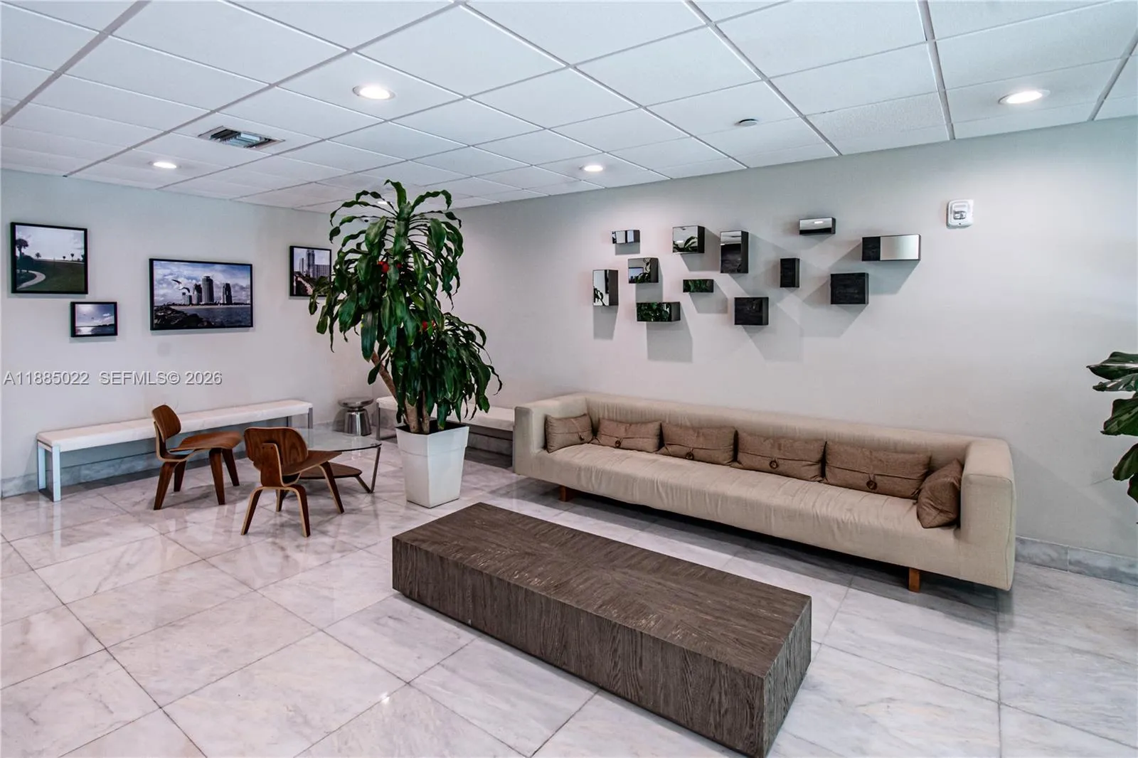 1035 West Ave 602, Miami Beach, Florida 33139, Miami Beach, Florida 33139, 1 Bedroom Bedrooms, ,1 BathroomBathrooms,Residential,For Sale,1035 West Ave 602, Miami Beach, Florida 33139,A11885022