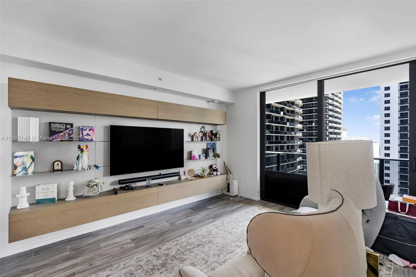 801 S Miami Ave 2810, Miami, Florida 33130, Miami, Florida 33130, 2 Bedrooms Bedrooms, ,2 BathroomsBathrooms,Residential Lease,For Rent,801 S Miami Ave 2810, Miami, Florida 33130,A11885145