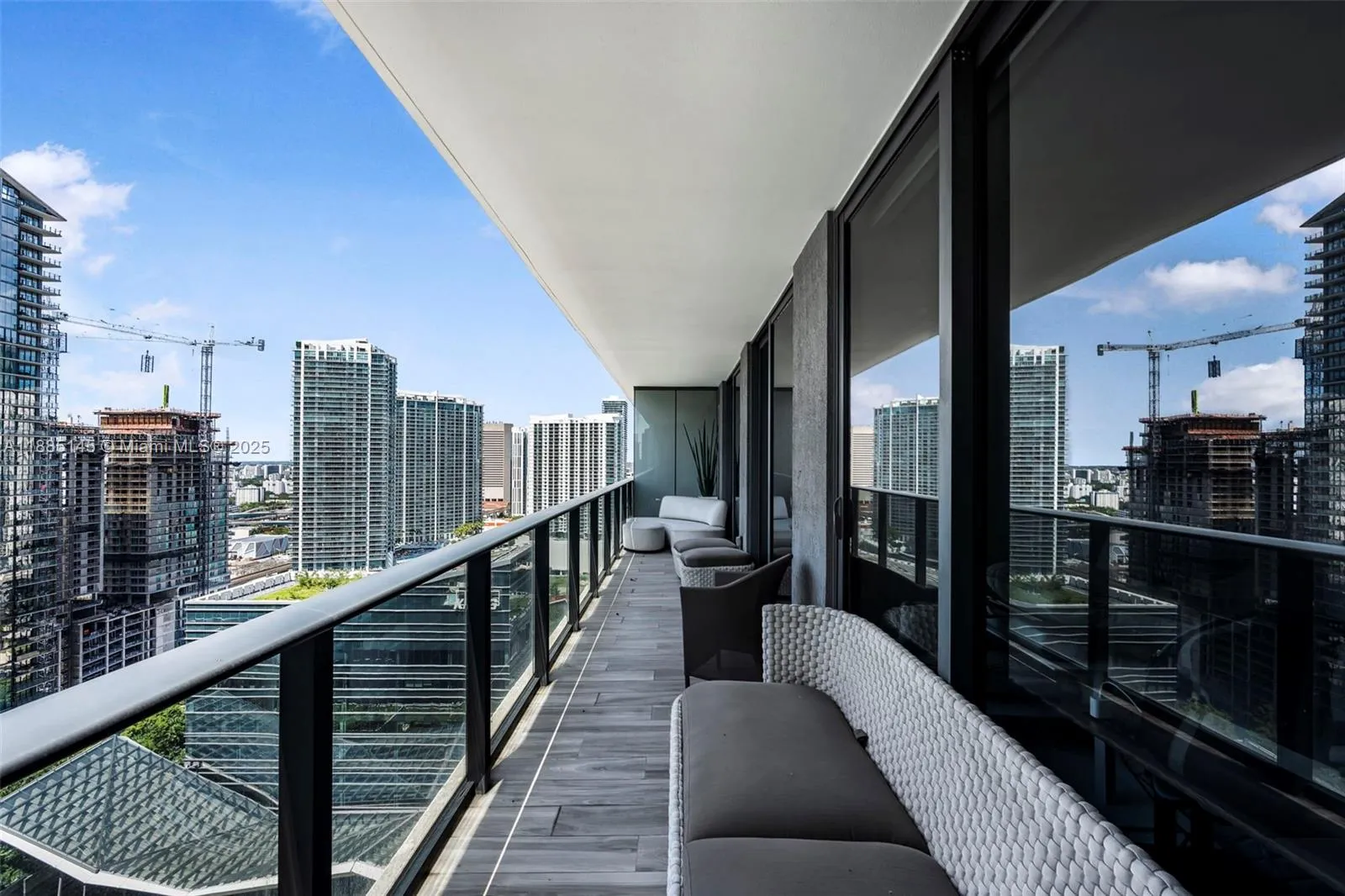 801 S Miami Ave 2810, Miami, Florida 33130, Miami, Florida 33130, 2 Bedrooms Bedrooms, ,2 BathroomsBathrooms,Residential Lease,For Rent,801 S Miami Ave 2810, Miami, Florida 33130,A11885145