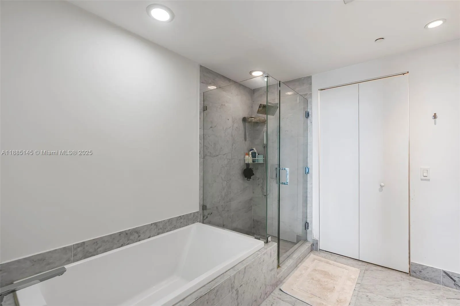 801 S Miami Ave 2810, Miami, Florida 33130, Miami, Florida 33130, 2 Bedrooms Bedrooms, ,2 BathroomsBathrooms,Residential Lease,For Rent,801 S Miami Ave 2810, Miami, Florida 33130,A11885145