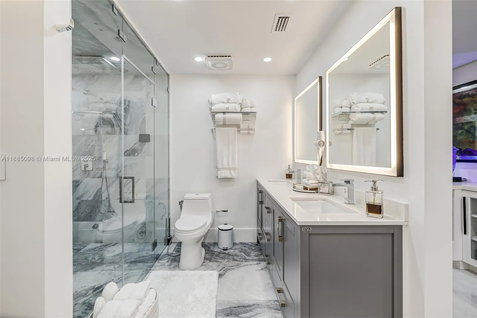 8761 Sw 56th St, Miami, Florida 33165, Miami, Florida 33165, 4 Bedrooms Bedrooms, ,4 BathroomsBathrooms,Residential,For Sale,8761 Sw 56th St, Miami, Florida 33165,A11885098