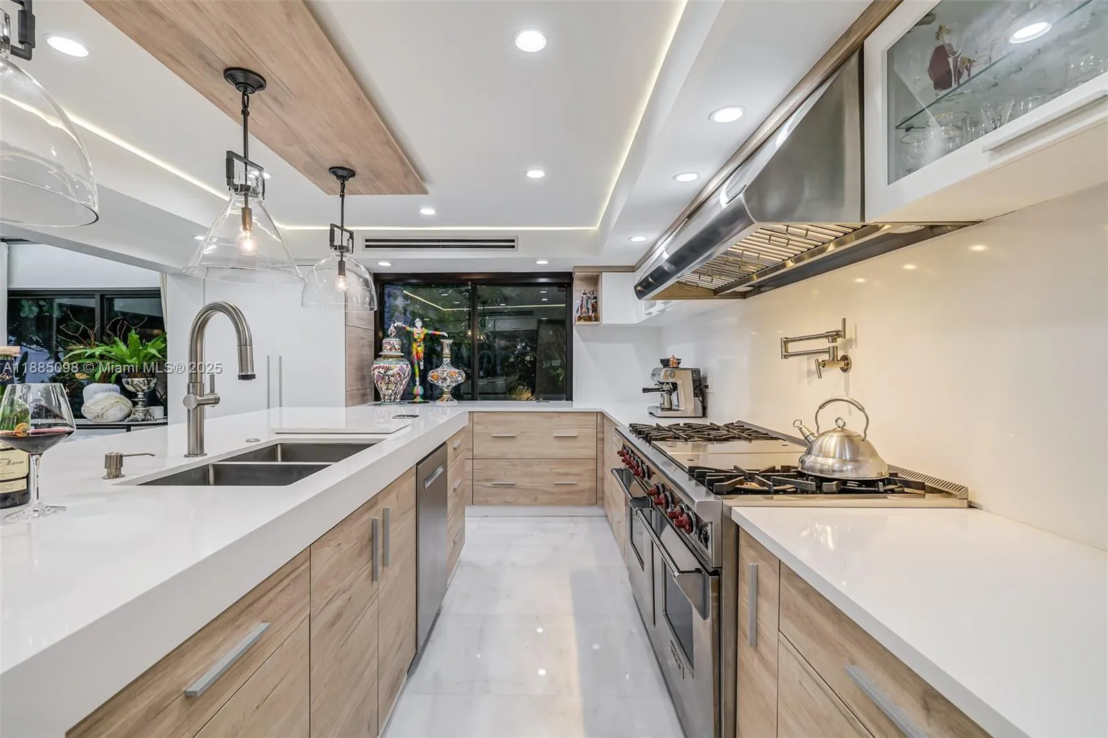 8761 Sw 56th St, Miami, Florida 33165, Miami, Florida 33165, 4 Bedrooms Bedrooms, ,4 BathroomsBathrooms,Residential,For Sale,8761 Sw 56th St, Miami, Florida 33165,A11885098