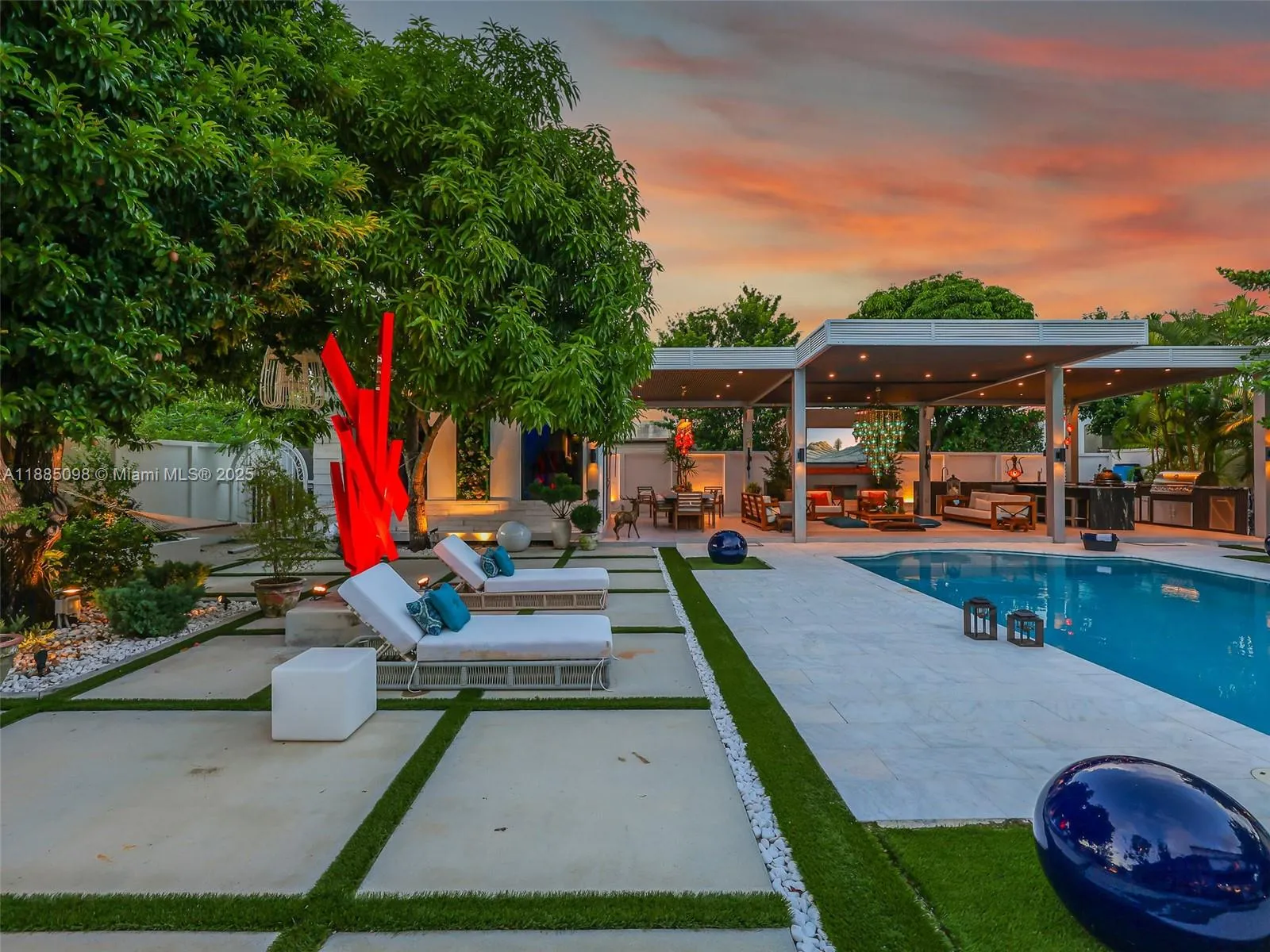 8761 Sw 56th St, Miami, Florida 33165, Miami, Florida 33165, 4 Bedrooms Bedrooms, ,4 BathroomsBathrooms,Residential,For Sale,8761 Sw 56th St, Miami, Florida 33165,A11885098