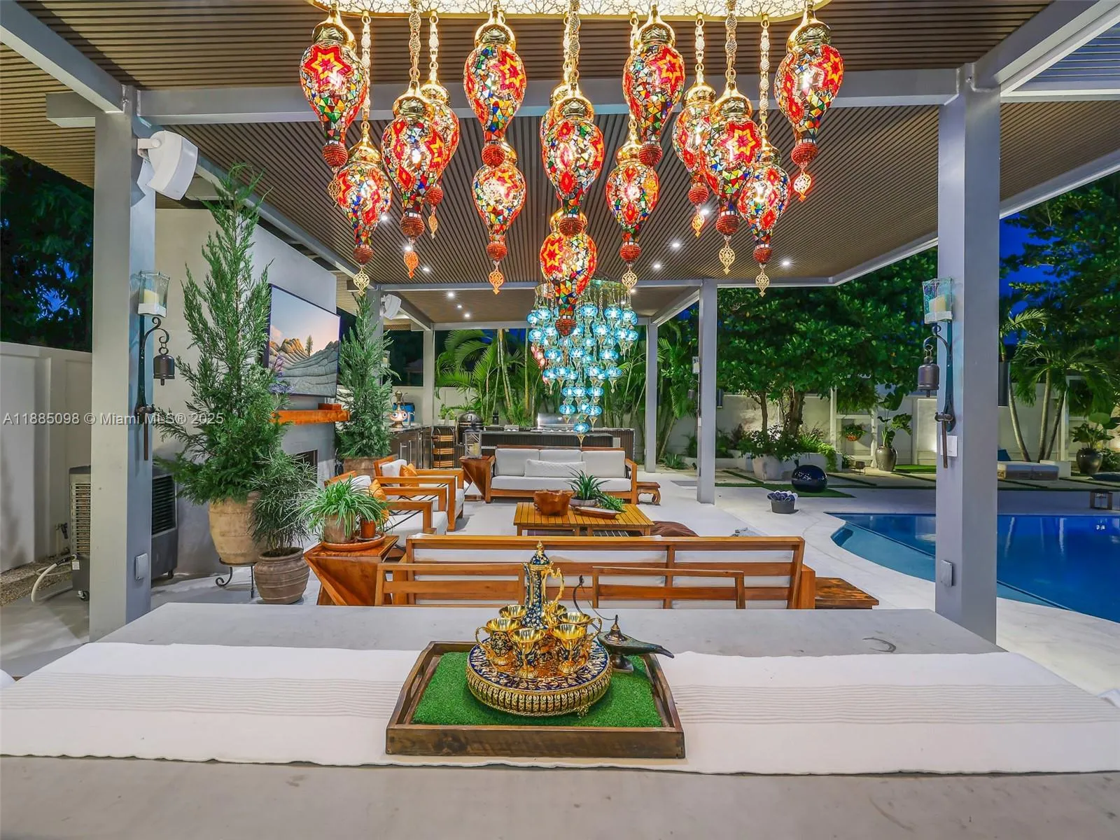 8761 Sw 56th St, Miami, Florida 33165, Miami, Florida 33165, 4 Bedrooms Bedrooms, ,4 BathroomsBathrooms,Residential,For Sale,8761 Sw 56th St, Miami, Florida 33165,A11885098