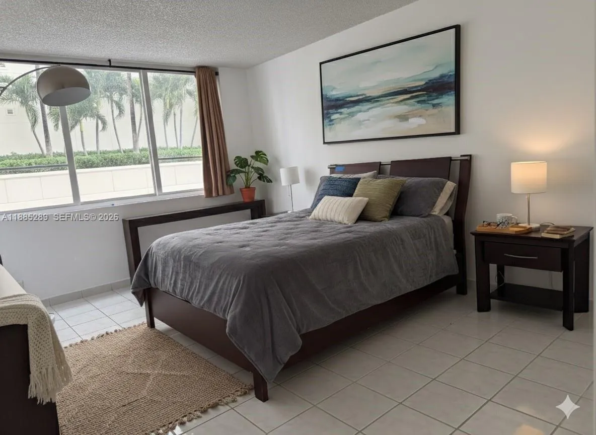5005 Collins Ave 523, Miami Beach, Florida 33140, Miami Beach, Florida 33140, 1 Bedroom Bedrooms, ,1 BathroomBathrooms,Residential,For Sale,5005 Collins Ave 523, Miami Beach, Florida 33140,A11885289