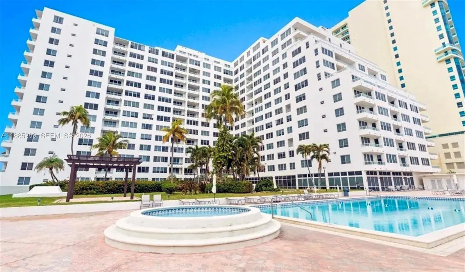 5005 Collins Ave 523, Miami Beach, Florida 33140, Miami Beach, Florida 33140, 1 Bedroom Bedrooms, ,1 BathroomBathrooms,Residential,For Sale,5005 Collins Ave 523, Miami Beach, Florida 33140,A11885289
