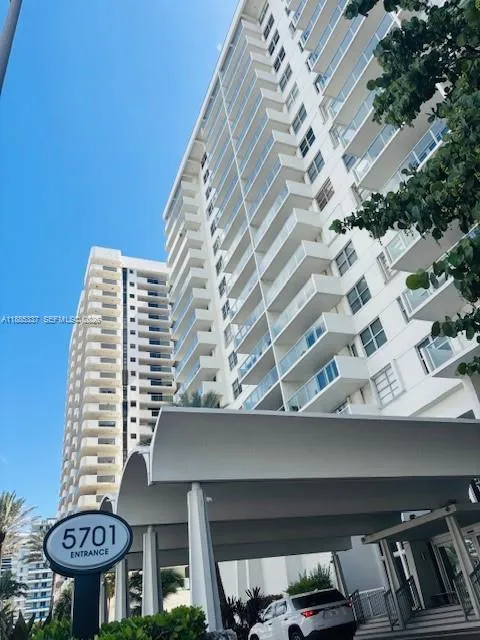 5701 Collins Ave 709, Miami Beach, Florida 33140, Miami Beach, Florida 33140, 1 Bedroom Bedrooms, ,2 BathroomsBathrooms,Residential,For Sale,5701 Collins Ave 709, Miami Beach, Florida 33140,A11885337
