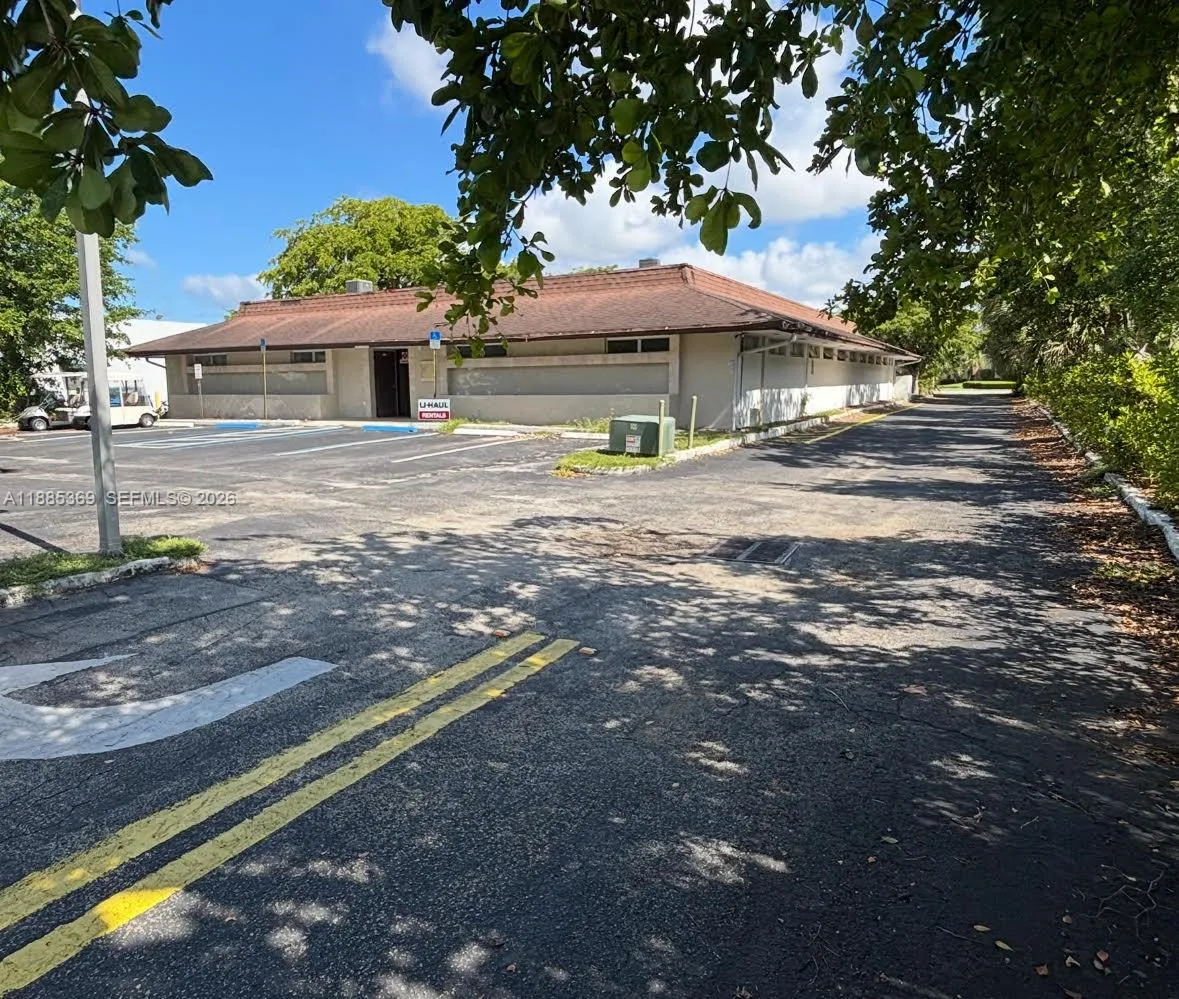 6209 W Commercial Blvd, Tamarac, Florida 33319, Tamarac, Florida 33319, ,Commercial Lease,For Rent,6209 W Commercial Blvd, Tamarac, Florida 33319,A11885369