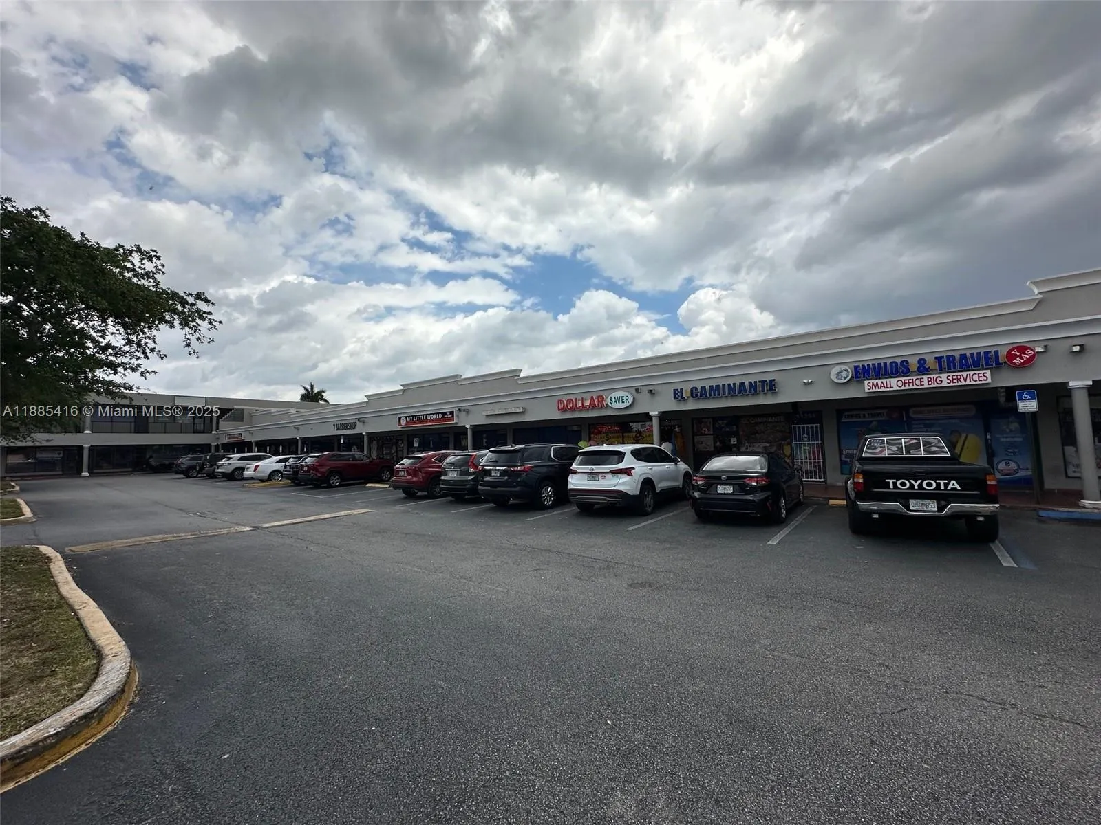 11339 W Flagler St, Sweetwater, Florida 33174, Sweetwater, Florida 33174, ,Commercial Lease,For Rent,11339 W Flagler St, Sweetwater, Florida 33174,A11885416