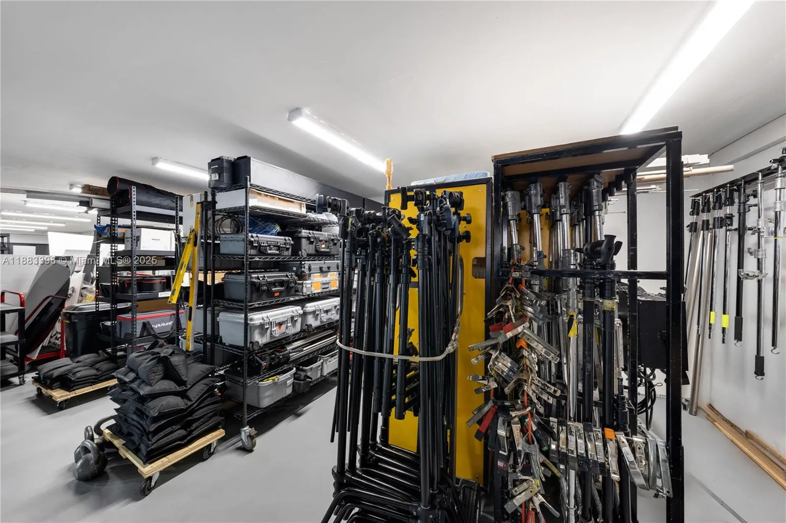 18645 Sw 107th Ave 2, Cutler Bay, Florida 33157, Cutler Bay, Florida 33157, ,Commercial Sale,For Sale,18645 Sw 107th Ave 2, Cutler Bay, Florida 33157,A11883396