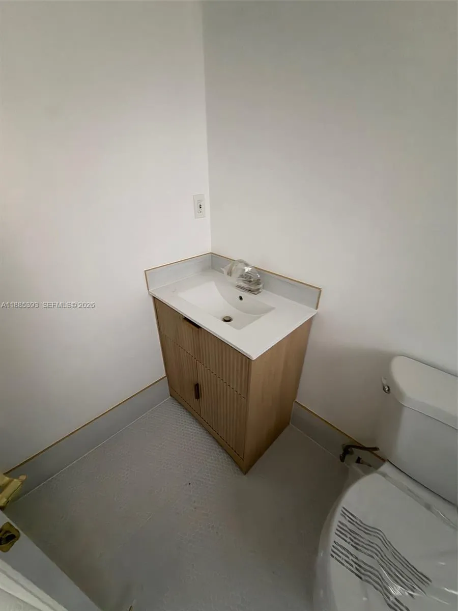 7927 Nw 16th Ave, Miami, Florida 33147, Miami, Florida 33147, 2 Bedrooms Bedrooms, ,2 BathroomsBathrooms,Residential Lease,For Rent,7927 Nw 16th Ave, Miami, Florida 33147,A11885393