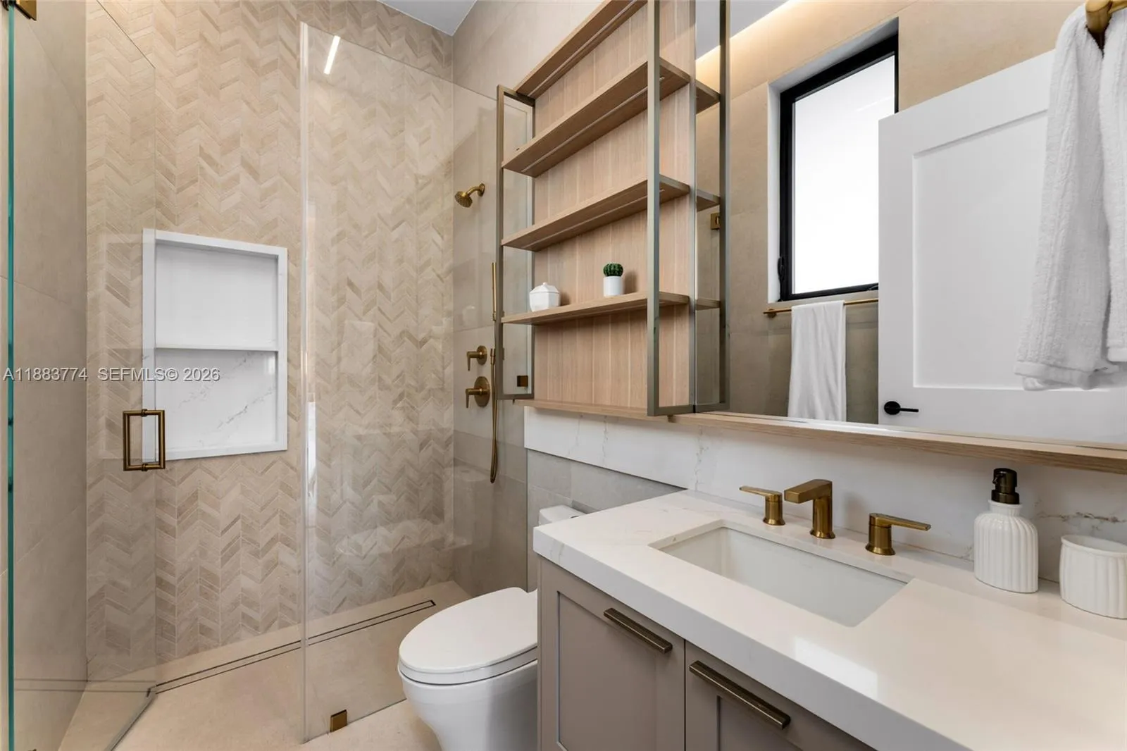 13120 Old Cutler Rd, Pinecrest, Florida 33156, Pinecrest, Florida 33156, 7 Bedrooms Bedrooms, ,7 BathroomsBathrooms,Residential,For Sale,13120 Old Cutler Rd, Pinecrest, Florida 33156,A11883774