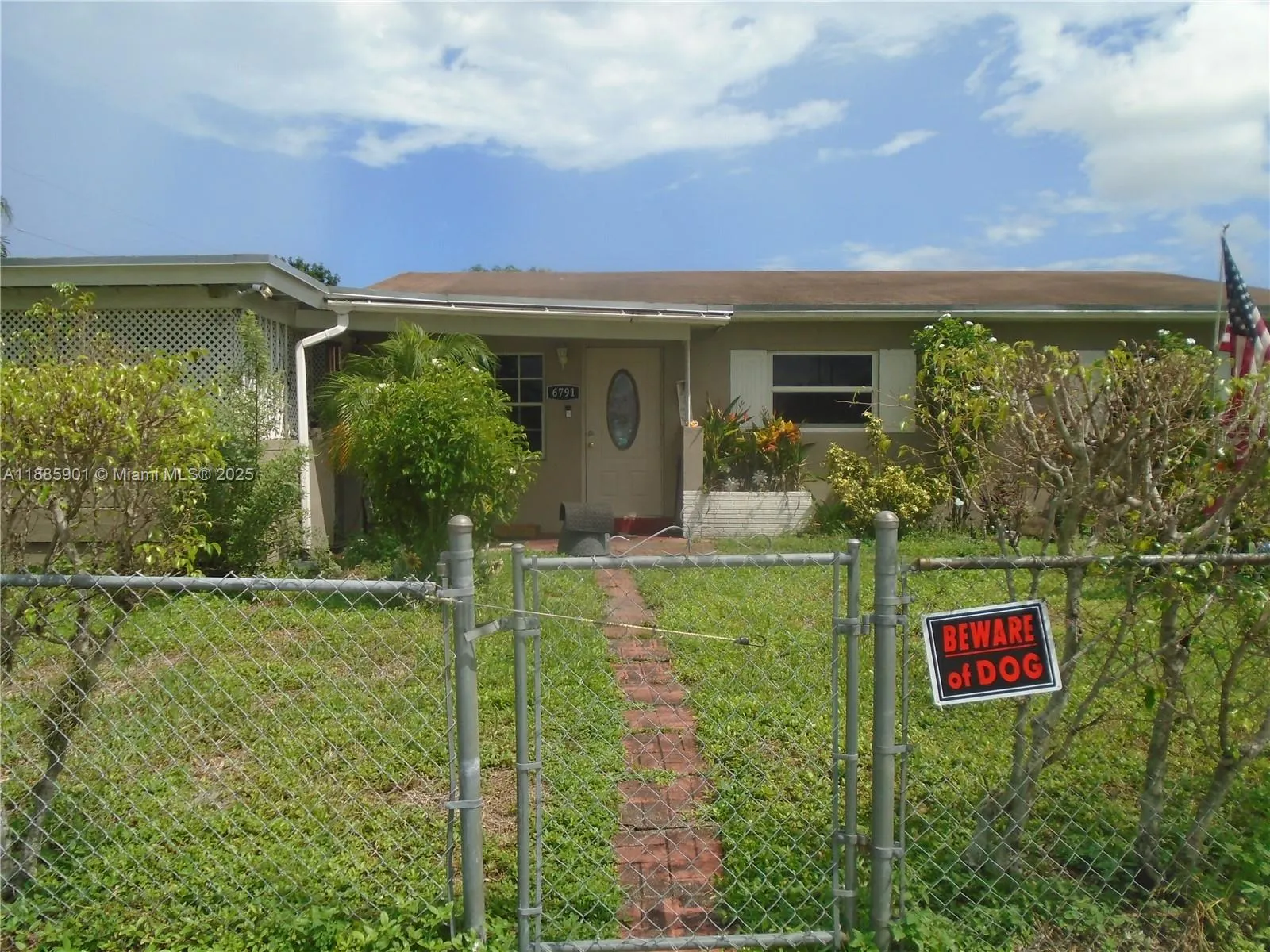 6791 Hope St, Hollywood, Florida 33024, Hollywood, Florida 33024, 4 Bedrooms Bedrooms, ,3 BathroomsBathrooms,Residential,For Sale,6791 Hope St, Hollywood, Florida 33024,A11885901