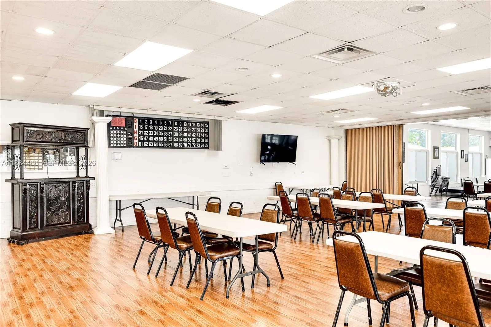 Party Room, Fun and games! Come play BINGO!