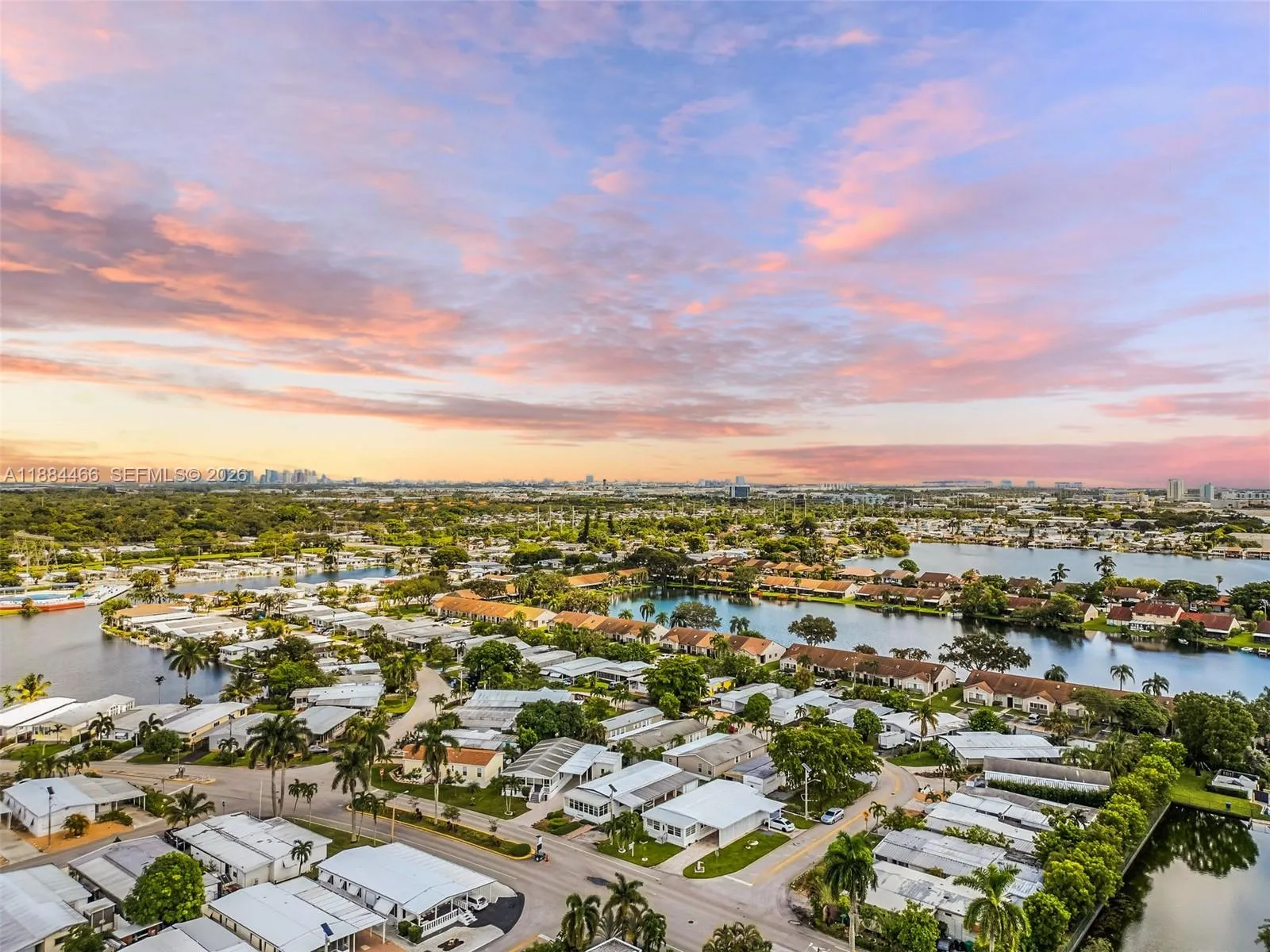 5720 Lakeshore Dr, Dania Beach, Florida 33312, Dania Beach, Florida 33312, 2 Bedrooms Bedrooms, ,2 BathroomsBathrooms,Residential,For Sale,5720 Lakeshore Dr, Dania Beach, Florida 33312,A11884466