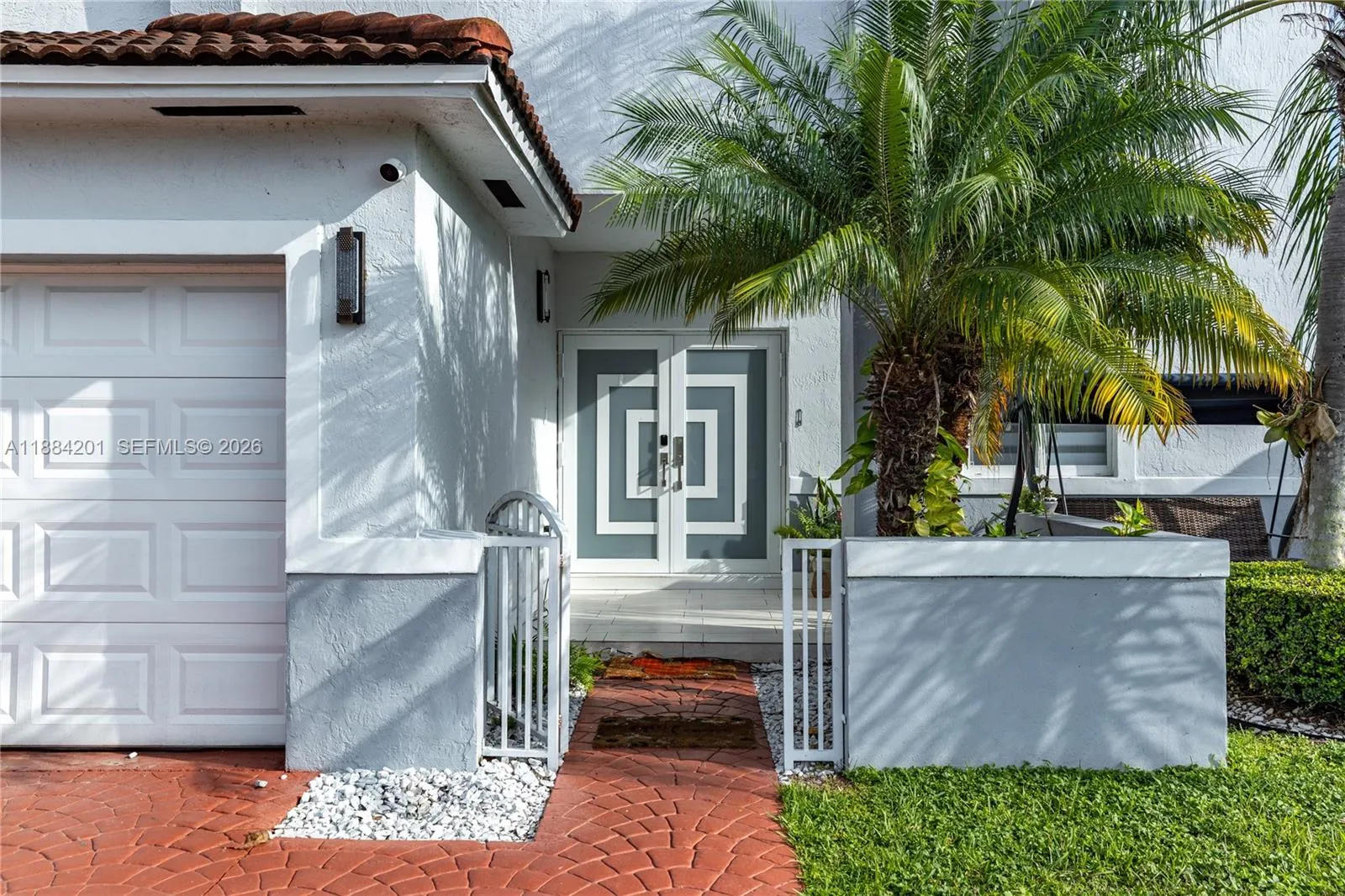 15981 Sw 54th Ter, Miami, Florida 33185, Miami, Florida 33185, 3 Bedrooms Bedrooms, ,2 BathroomsBathrooms,Residential,For Sale,15981 Sw 54th Ter, Miami, Florida 33185,A11884201