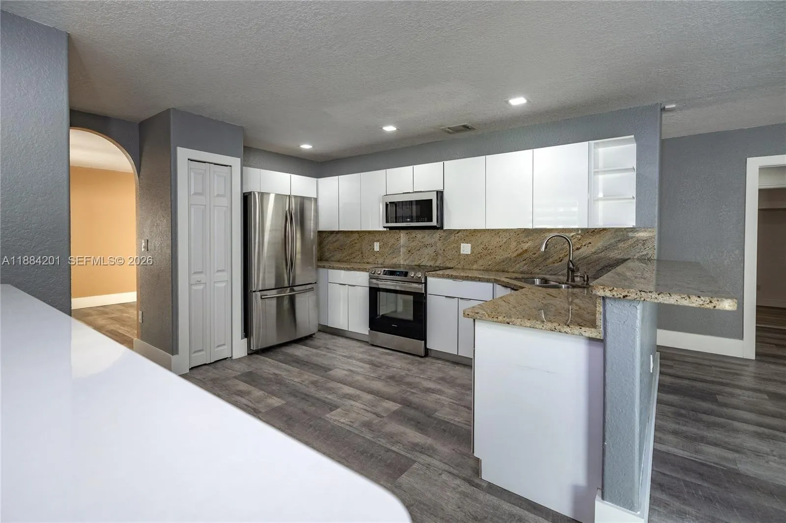 15981 Sw 54th Ter, Miami, Florida 33185, Miami, Florida 33185, 3 Bedrooms Bedrooms, ,2 BathroomsBathrooms,Residential,For Sale,15981 Sw 54th Ter, Miami, Florida 33185,A11884201