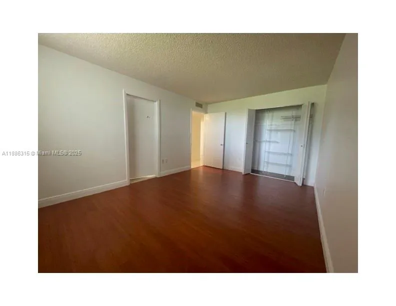 10845 Sw 112th Ave 109, Miami, Florida 33176, Miami, Florida 33176, 2 Bedrooms Bedrooms, ,2 BathroomsBathrooms,Residential Lease,For Rent,10845 Sw 112th Ave 109, Miami, Florida 33176,A11886315