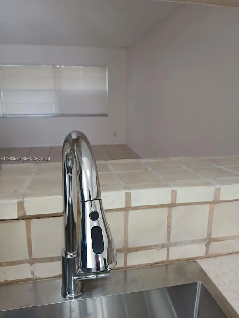 5181 W Oakland Park Blvd 103, Lauderdale Lakes, Fl, Lauderdale Lakes, Florida 33313, 1 Bedroom Bedrooms, ,1 BathroomBathrooms,Residential Lease,For Rent,5181 W Oakland Park Blvd 103, Lauderdale Lakes, Fl,A11886564