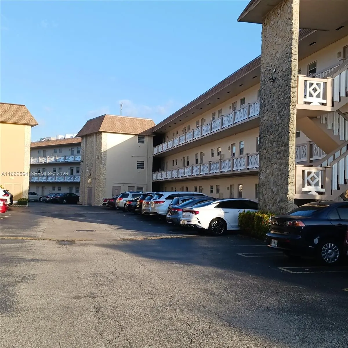 5181 W Oakland Park Blvd 103, Lauderdale Lakes, Fl, Lauderdale Lakes, Florida 33313, 1 Bedroom Bedrooms, ,1 BathroomBathrooms,Residential Lease,For Rent,5181 W Oakland Park Blvd 103, Lauderdale Lakes, Fl,A11886564