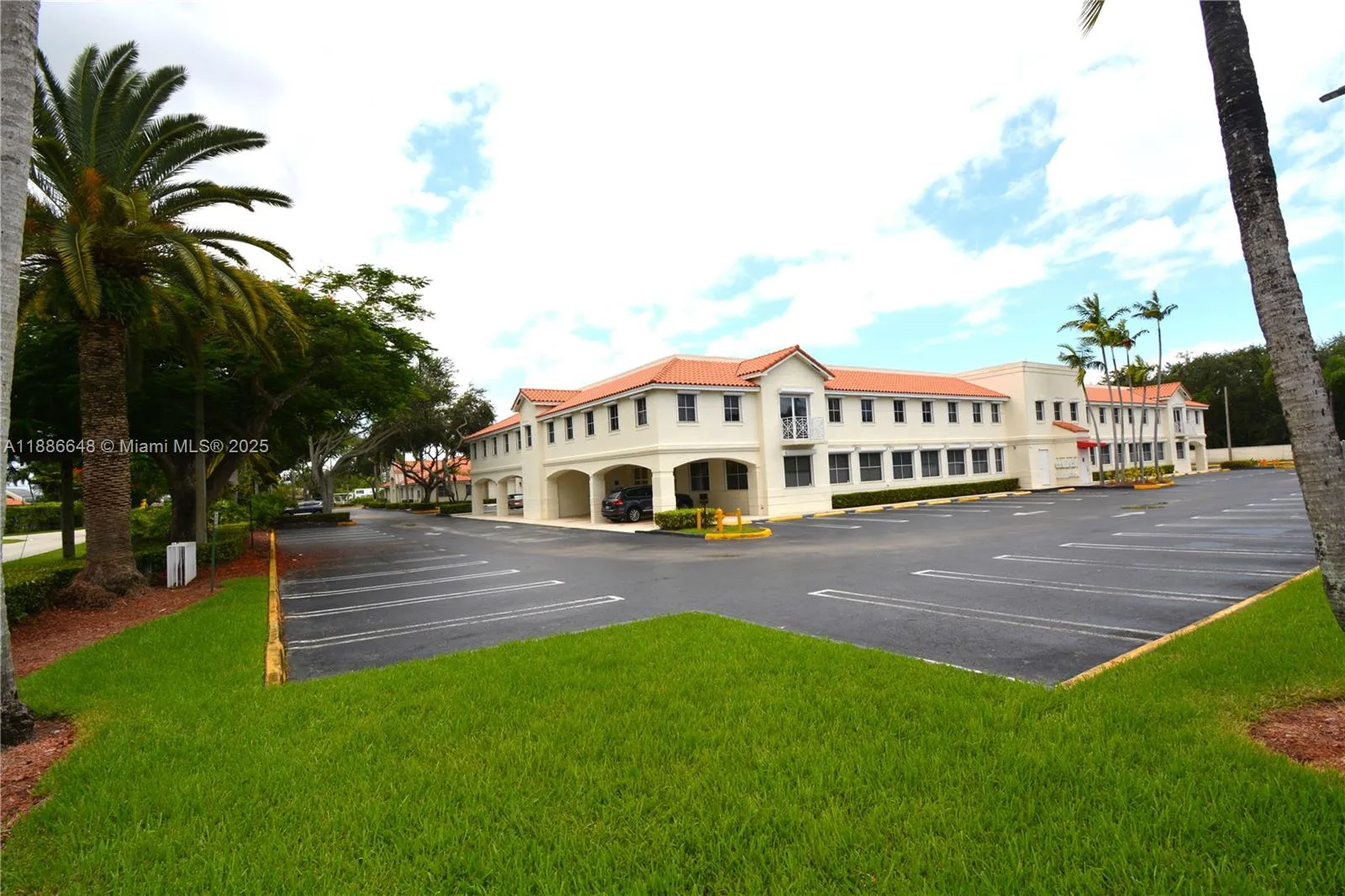 7765 Sw 87th Ave 207, Miami, Florida 33173, Miami, Florida 33173, ,Commercial Sale,For Sale,7765 Sw 87th Ave 207, Miami, Florida 33173,A11886648