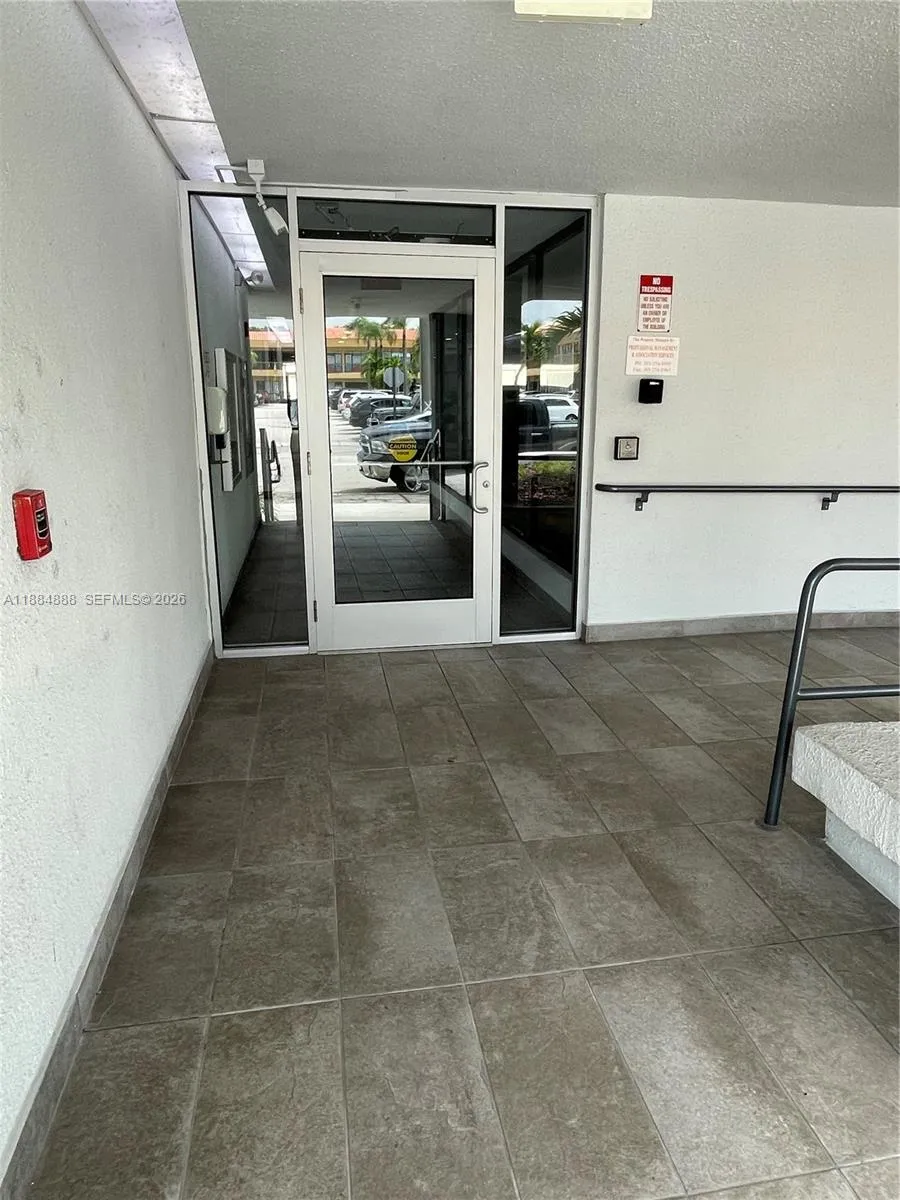 Bldg Main entrance front door