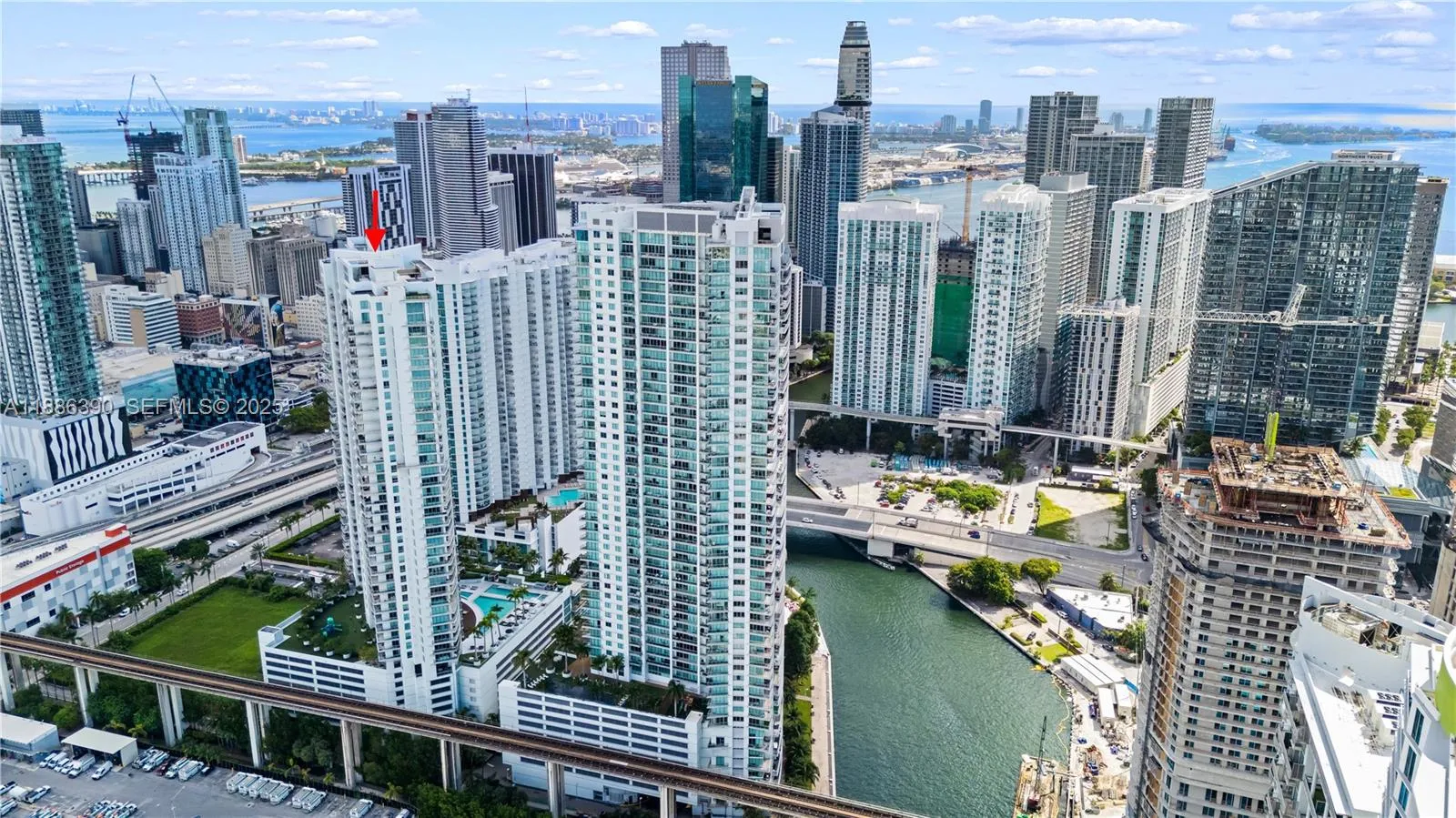 90 Sw 3rd St 3305, Miami, Florida 33130, Miami, Florida 33130, 2 Bedrooms Bedrooms, ,2 BathroomsBathrooms,Residential,For Sale,90 Sw 3rd St 3305, Miami, Florida 33130,A11886390