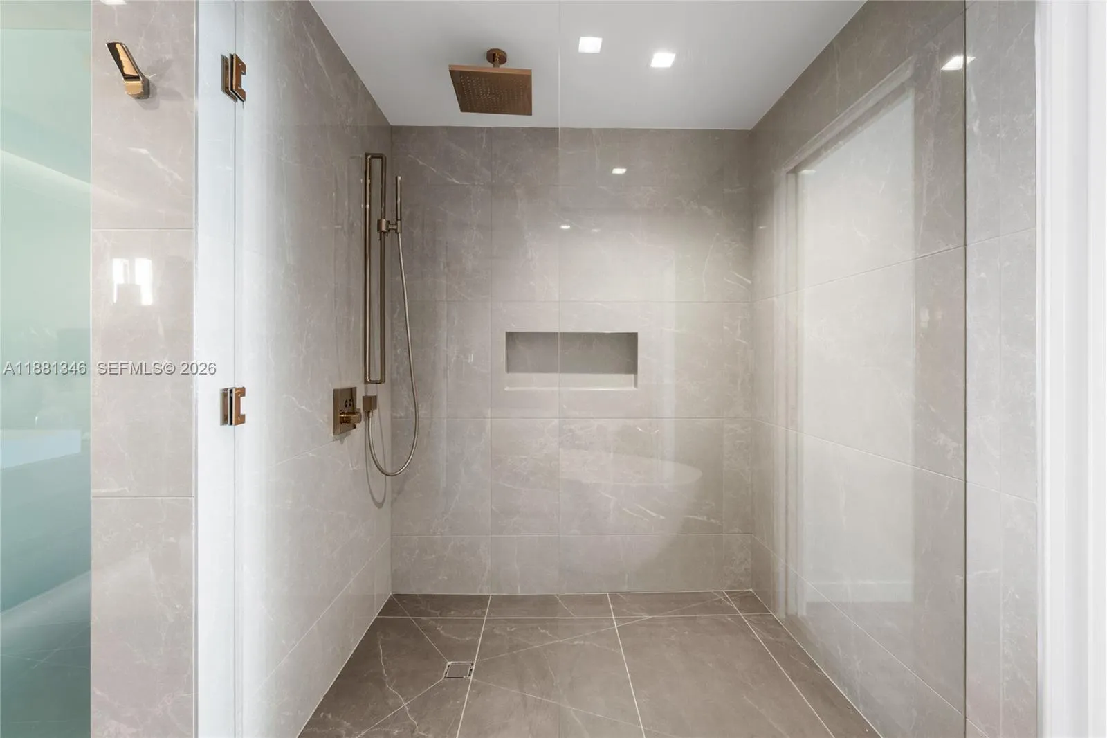 1116 N Ocean Blvd 1404, Pompano Beach, Florida 330, Pompano Beach, Florida 33062, 3 Bedrooms Bedrooms, ,3 BathroomsBathrooms,Residential Lease,For Rent,1116 N Ocean Blvd 1404, Pompano Beach, Florida 330,A11881346