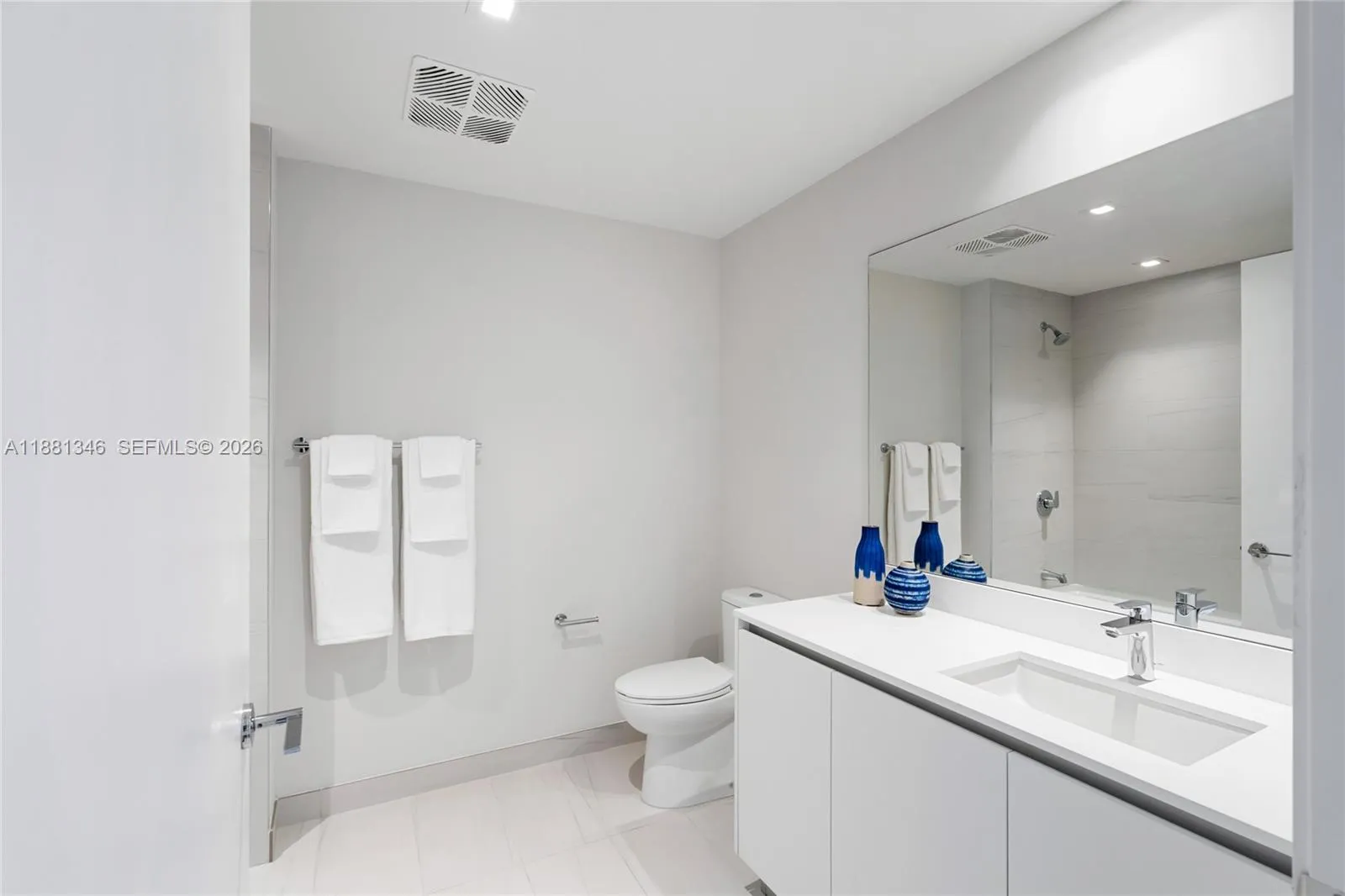 1116 N Ocean Blvd 1404, Pompano Beach, Florida 330, Pompano Beach, Florida 33062, 3 Bedrooms Bedrooms, ,3 BathroomsBathrooms,Residential Lease,For Rent,1116 N Ocean Blvd 1404, Pompano Beach, Florida 330,A11881346