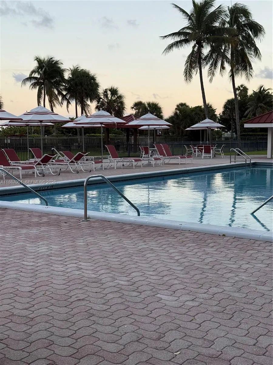 2555 Collins Ave 2112, Miami Beach, Florida 33140, Miami Beach, Florida 33140, 2 Bedrooms Bedrooms, ,2 BathroomsBathrooms,Residential,For Sale,2555 Collins Ave 2112, Miami Beach, Florida 33140,A11887001