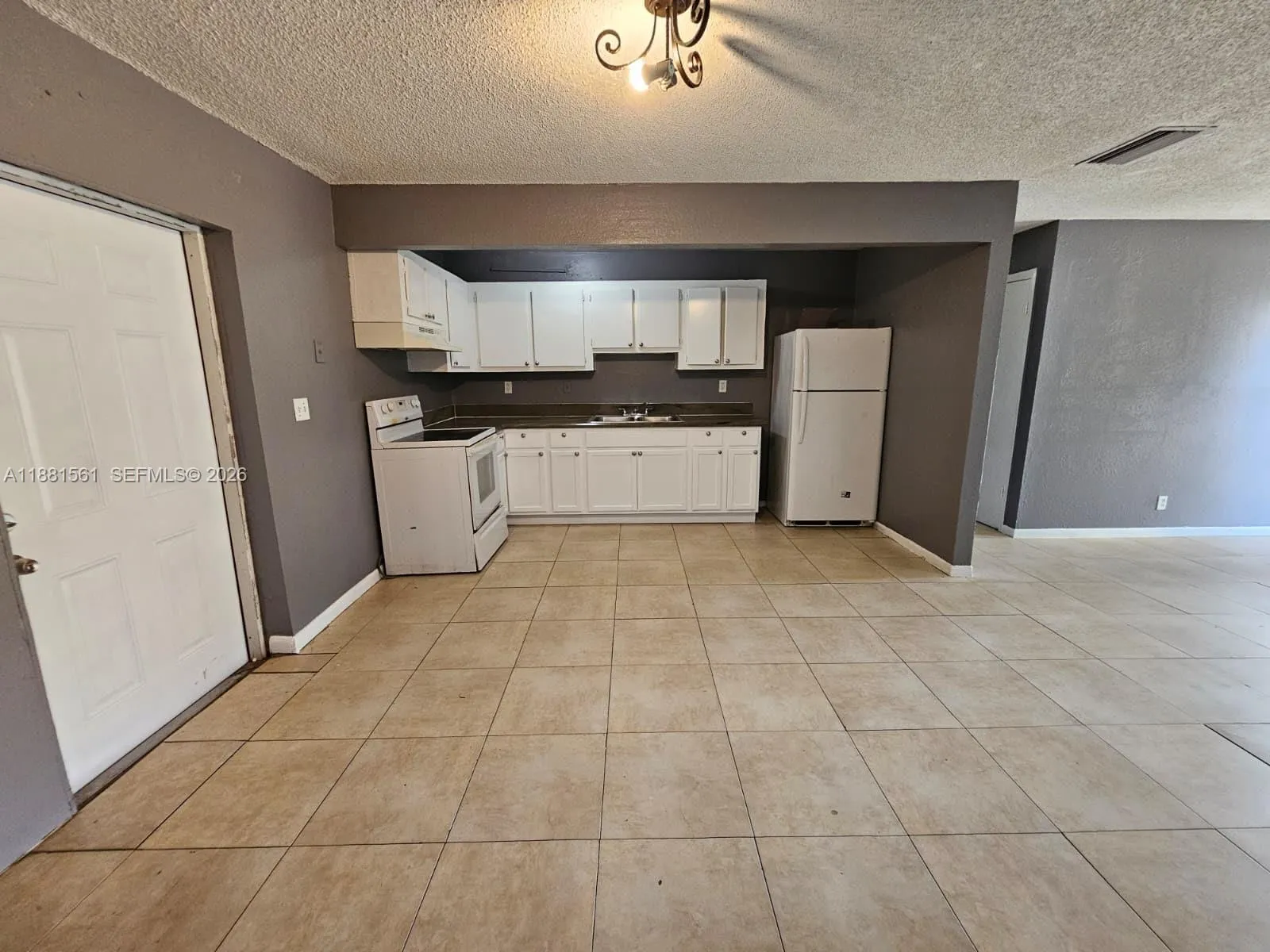 325 Sw 80th Ter, North Lauderdale, Florida 33068, North Lauderdale, Florida 33068, 4 Bedrooms Bedrooms, ,2 BathroomsBathrooms,Residential,For Sale,325 Sw 80th Ter, North Lauderdale, Florida 33068,A11881561