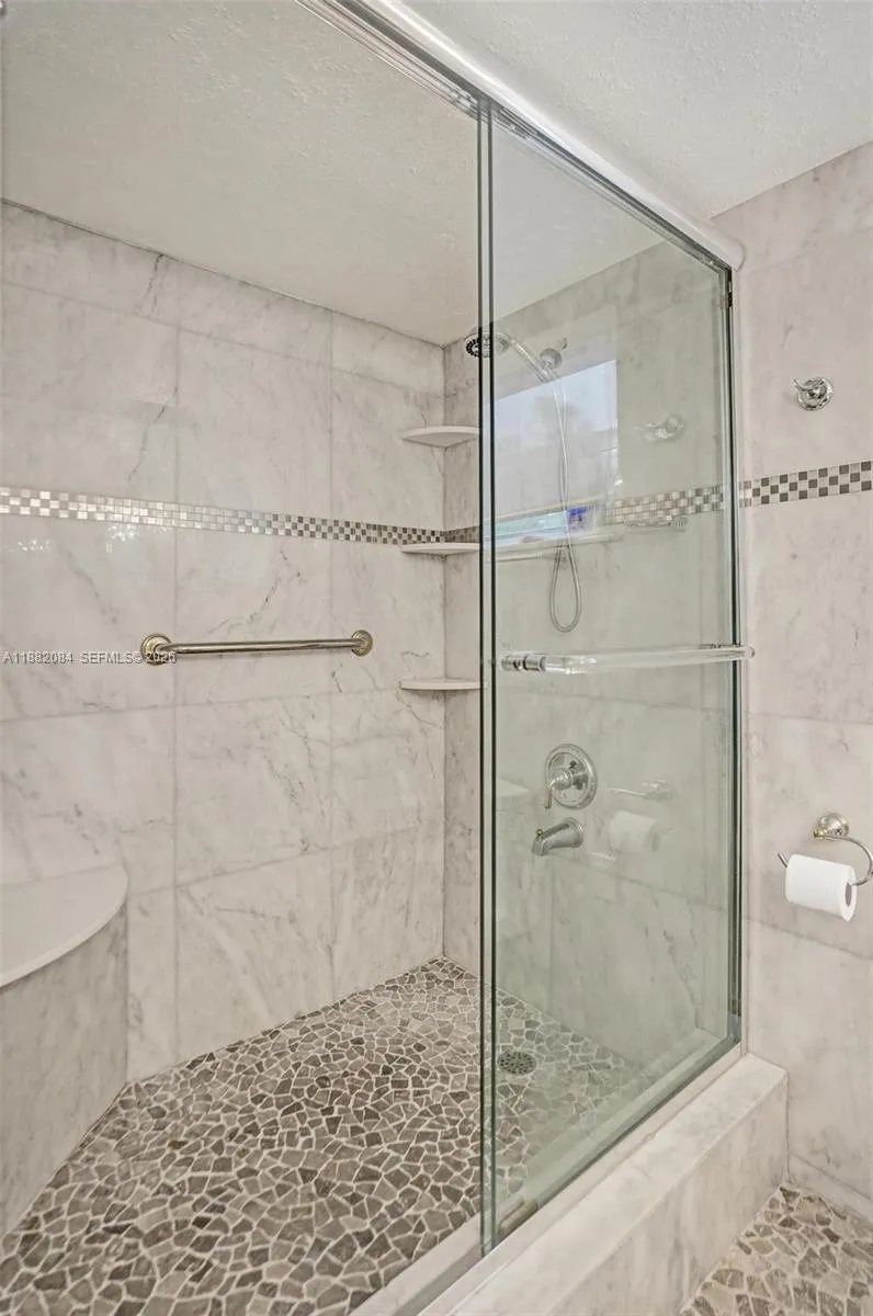 2220 Ne 11th St, Hallandale Beach, Florida 33009, Hallandale Beach, Florida 33009, 2 Bedrooms Bedrooms, ,2 BathroomsBathrooms,Residential,For Sale,2220 Ne 11th St, Hallandale Beach, Florida 33009,A11882084