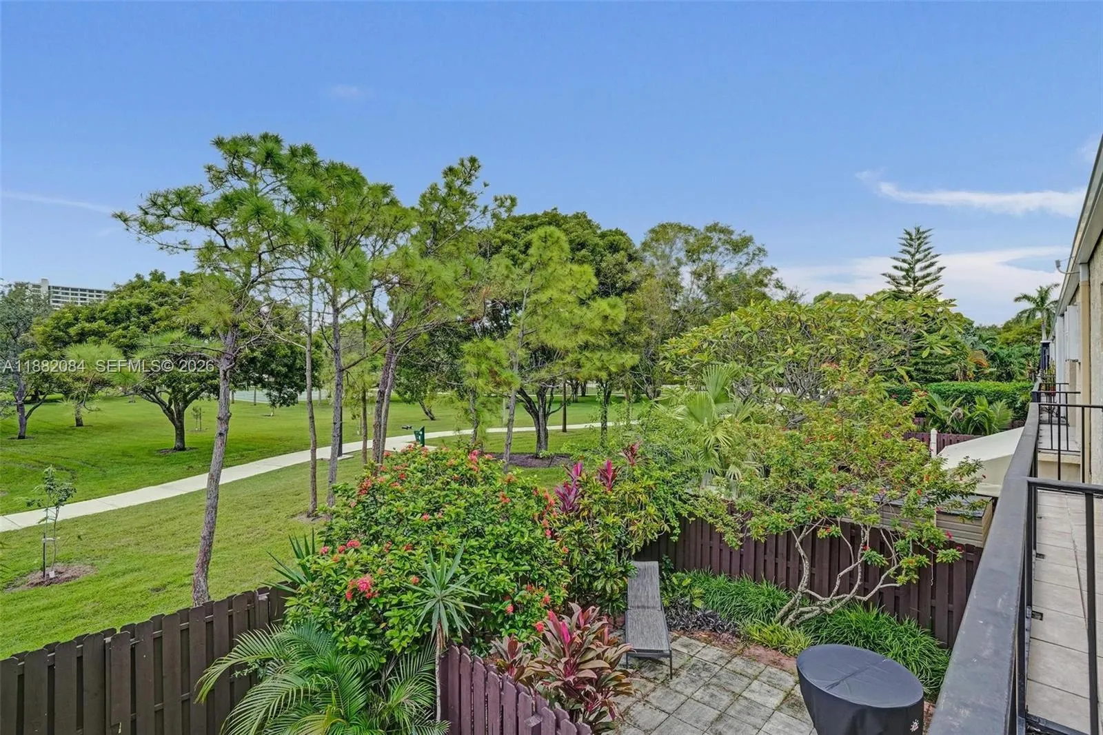 2220 Ne 11th St, Hallandale Beach, Florida 33009, Hallandale Beach, Florida 33009, 2 Bedrooms Bedrooms, ,2 BathroomsBathrooms,Residential,For Sale,2220 Ne 11th St, Hallandale Beach, Florida 33009,A11882084