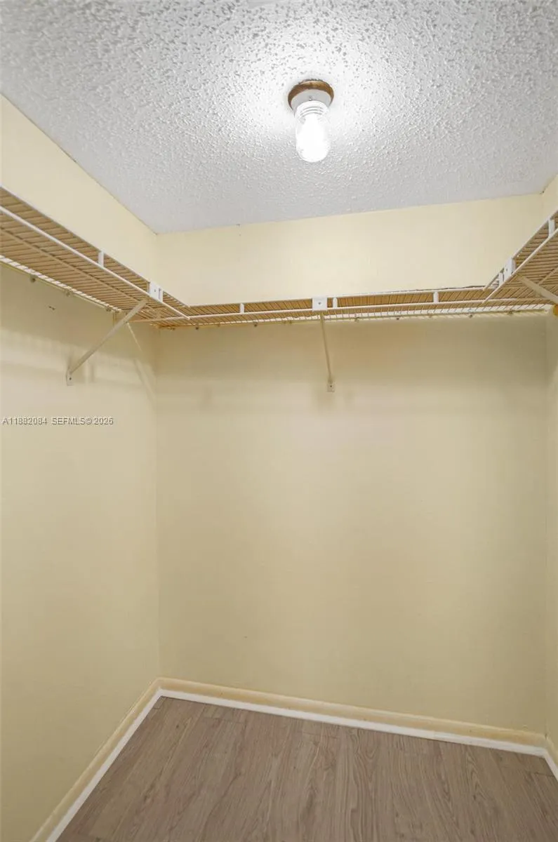 2220 Ne 11th St, Hallandale Beach, Florida 33009, Hallandale Beach, Florida 33009, 2 Bedrooms Bedrooms, ,2 BathroomsBathrooms,Residential,For Sale,2220 Ne 11th St, Hallandale Beach, Florida 33009,A11882084