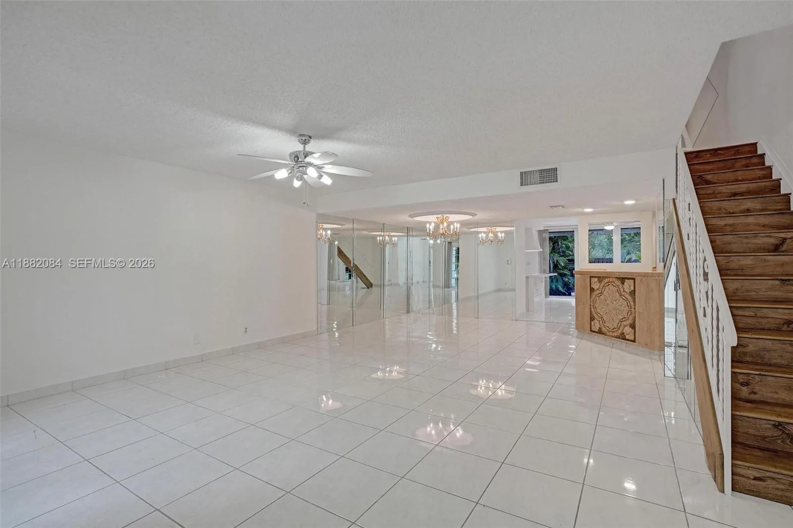 2220 Ne 11th St, Hallandale Beach, Florida 33009, Hallandale Beach, Florida 33009, 2 Bedrooms Bedrooms, ,2 BathroomsBathrooms,Residential,For Sale,2220 Ne 11th St, Hallandale Beach, Florida 33009,A11882084